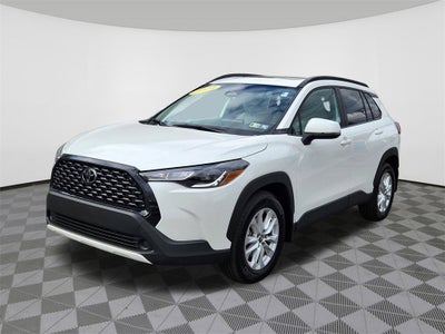 2024 Toyota Corolla Cross LE