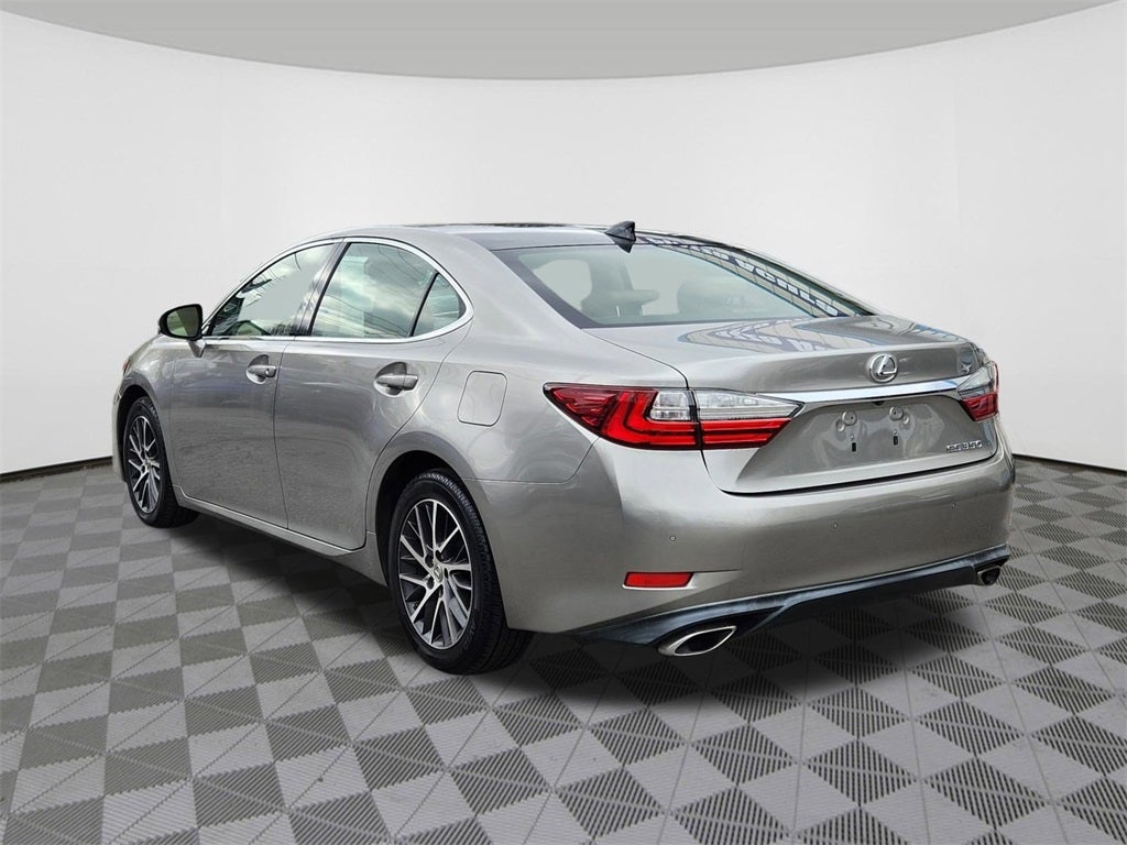 2016 Lexus ES 350