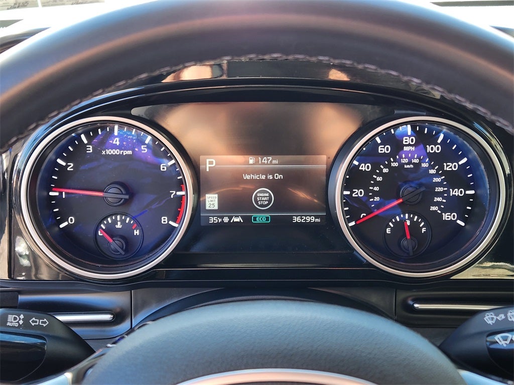 2024 Kia Carnival EX