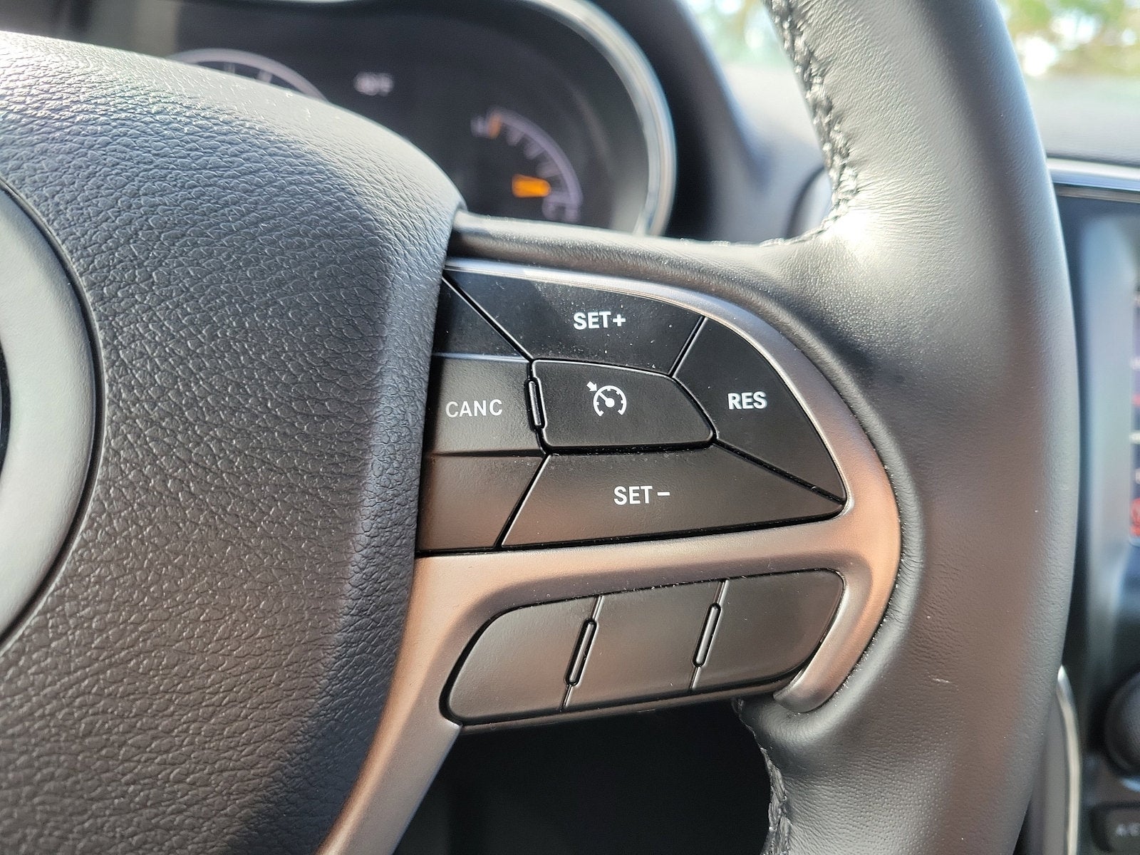 2020 Jeep Grand Cherokee Laredo E