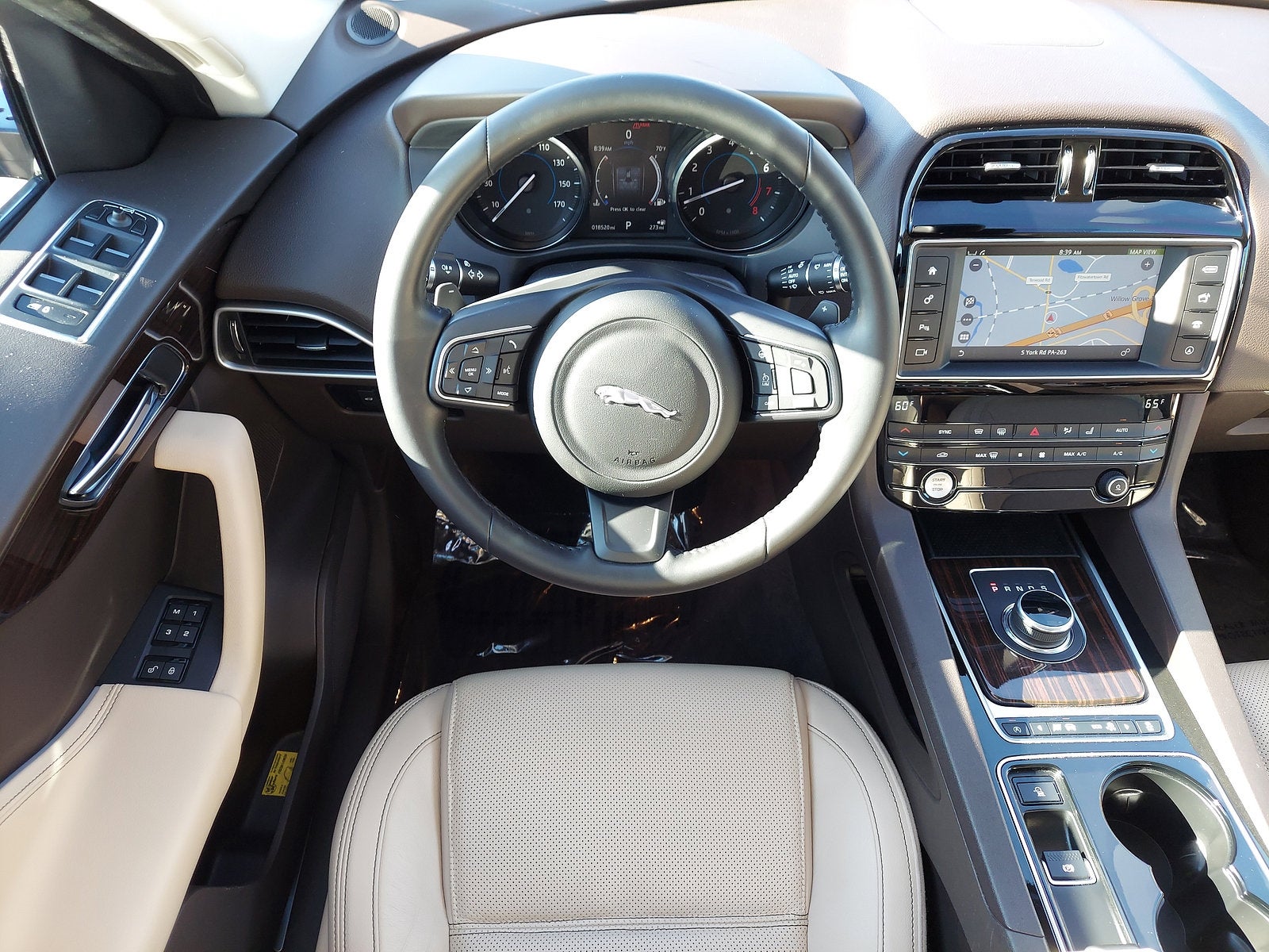 2017 Jaguar F-PACE 35t Prestige