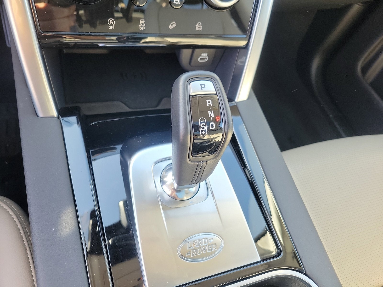 2022 Land Rover Discovery Sport S