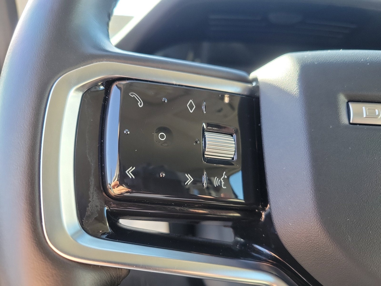 2022 Land Rover Discovery Sport S