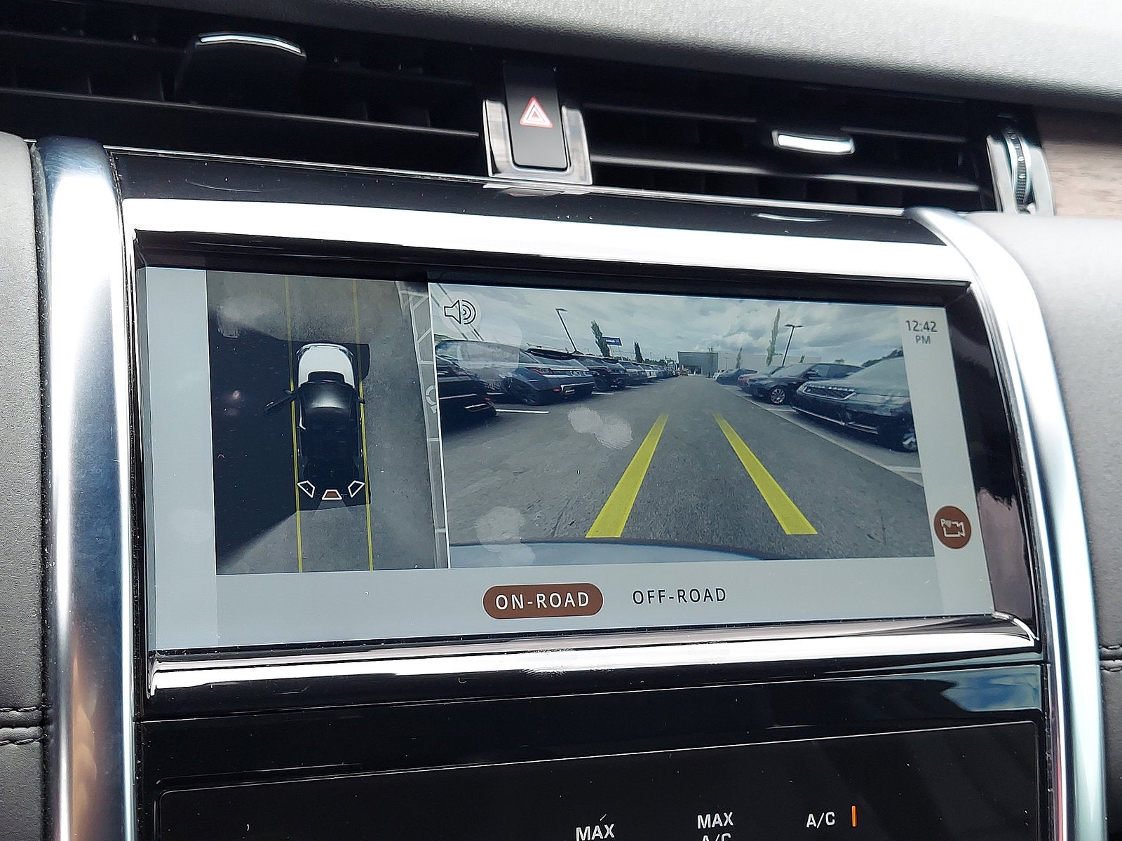 2021 Land Rover Discovery Sport SE