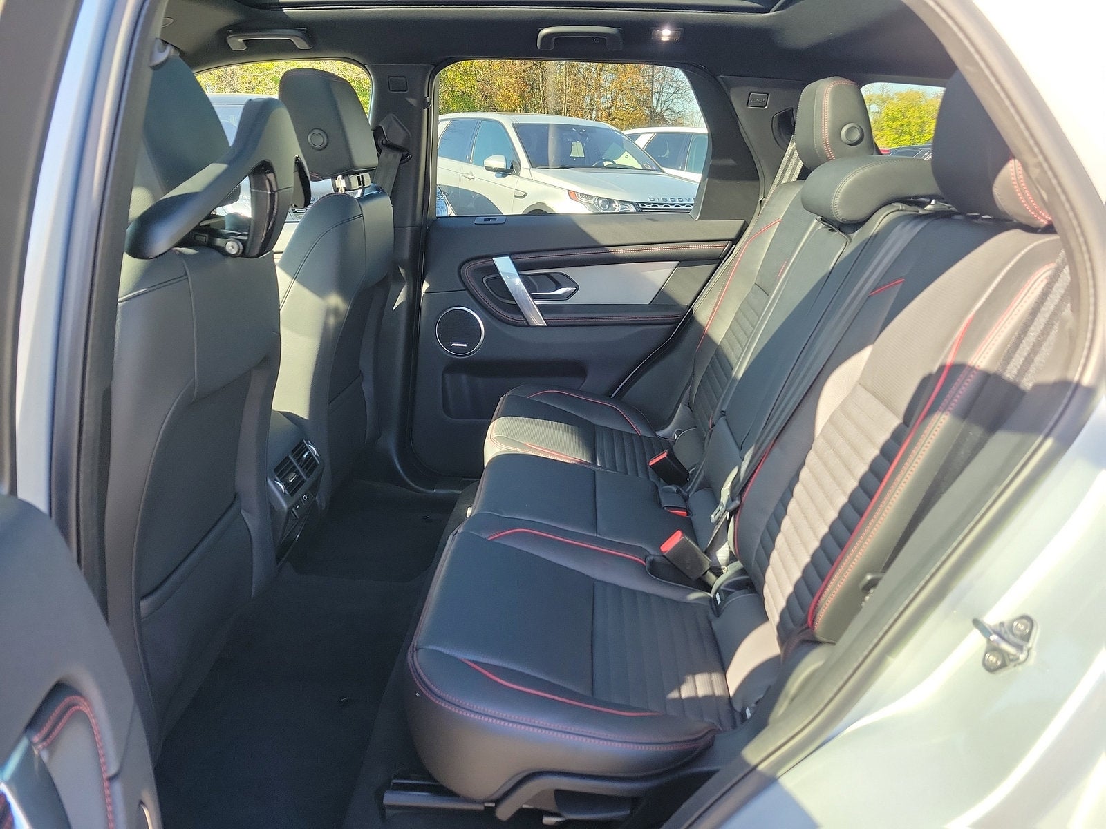 2022 Land Rover Discovery Sport S R-Dynamic