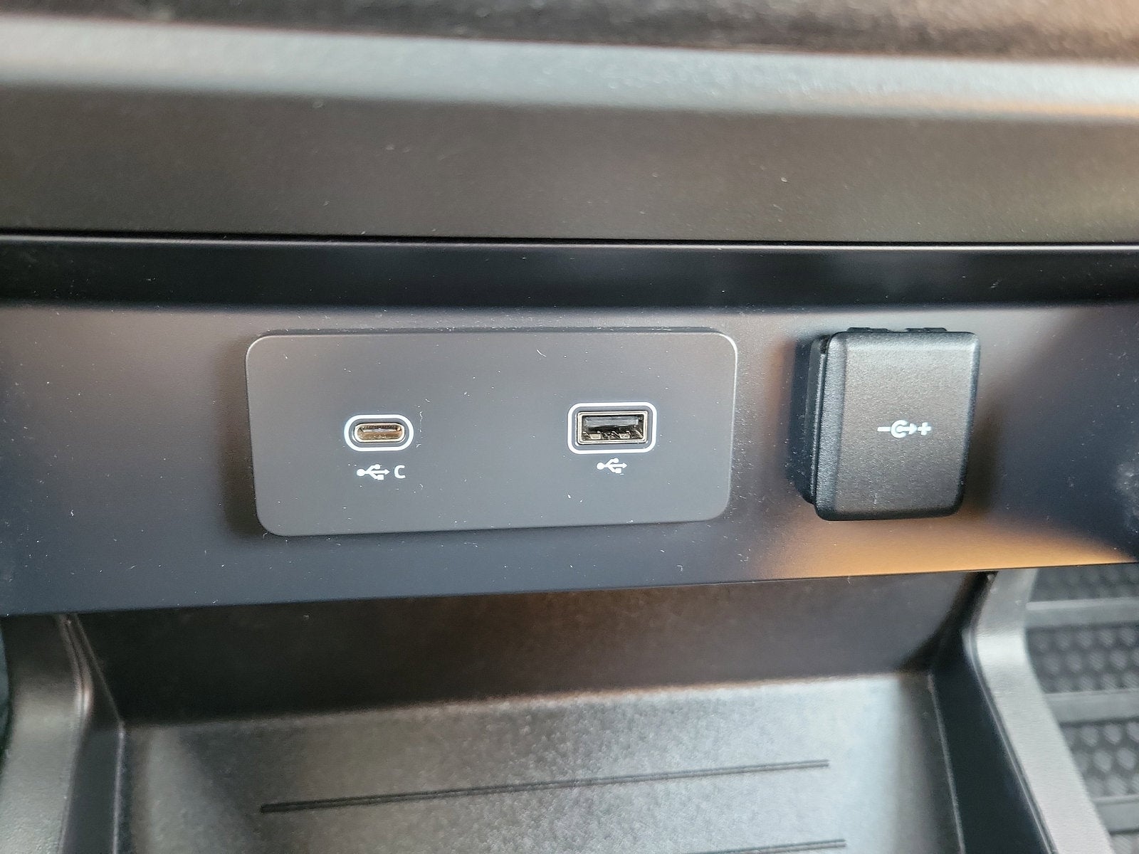 2020 Land Rover Defender X