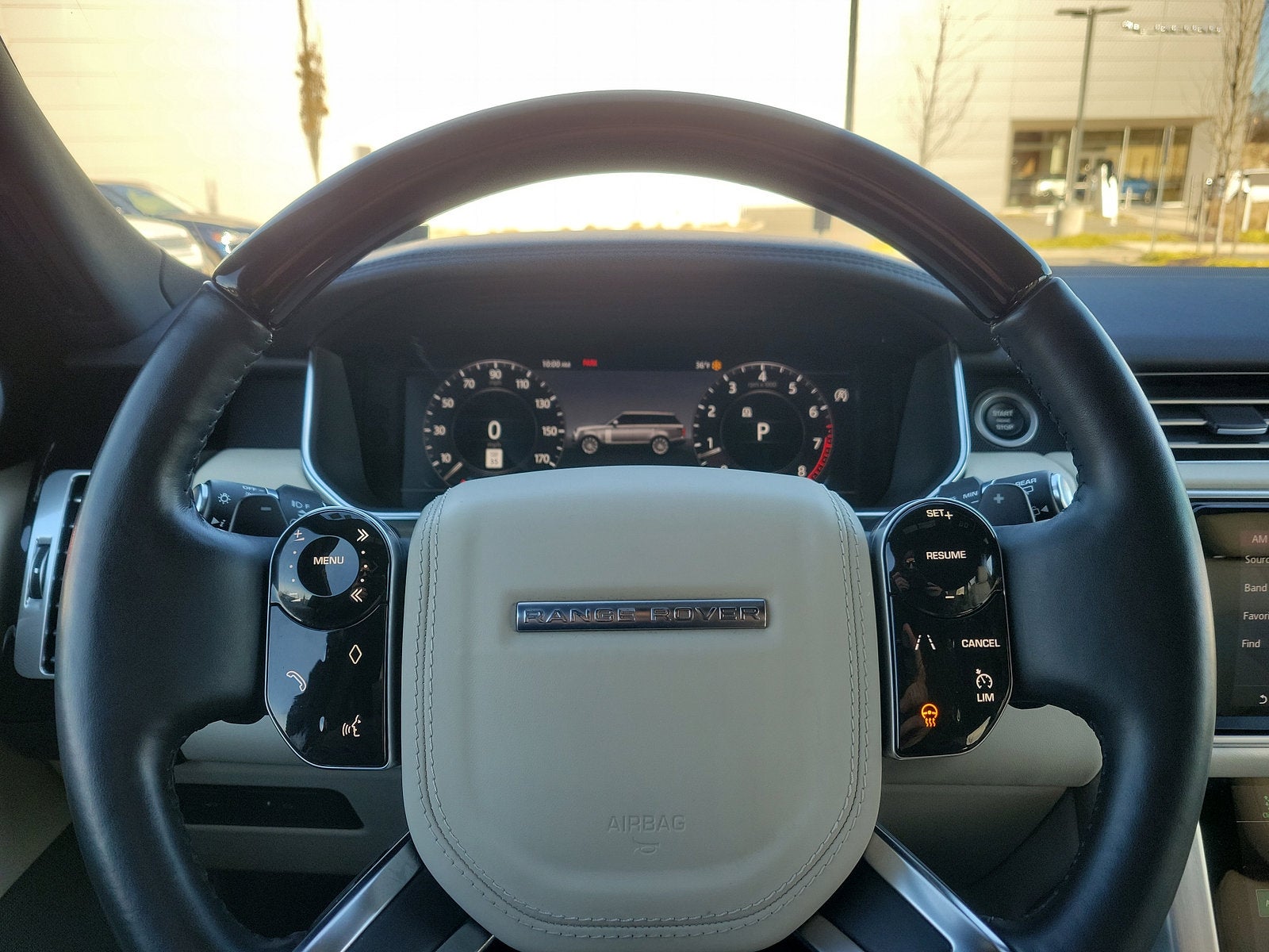 2020 Land Rover Range Rover P525 HSE