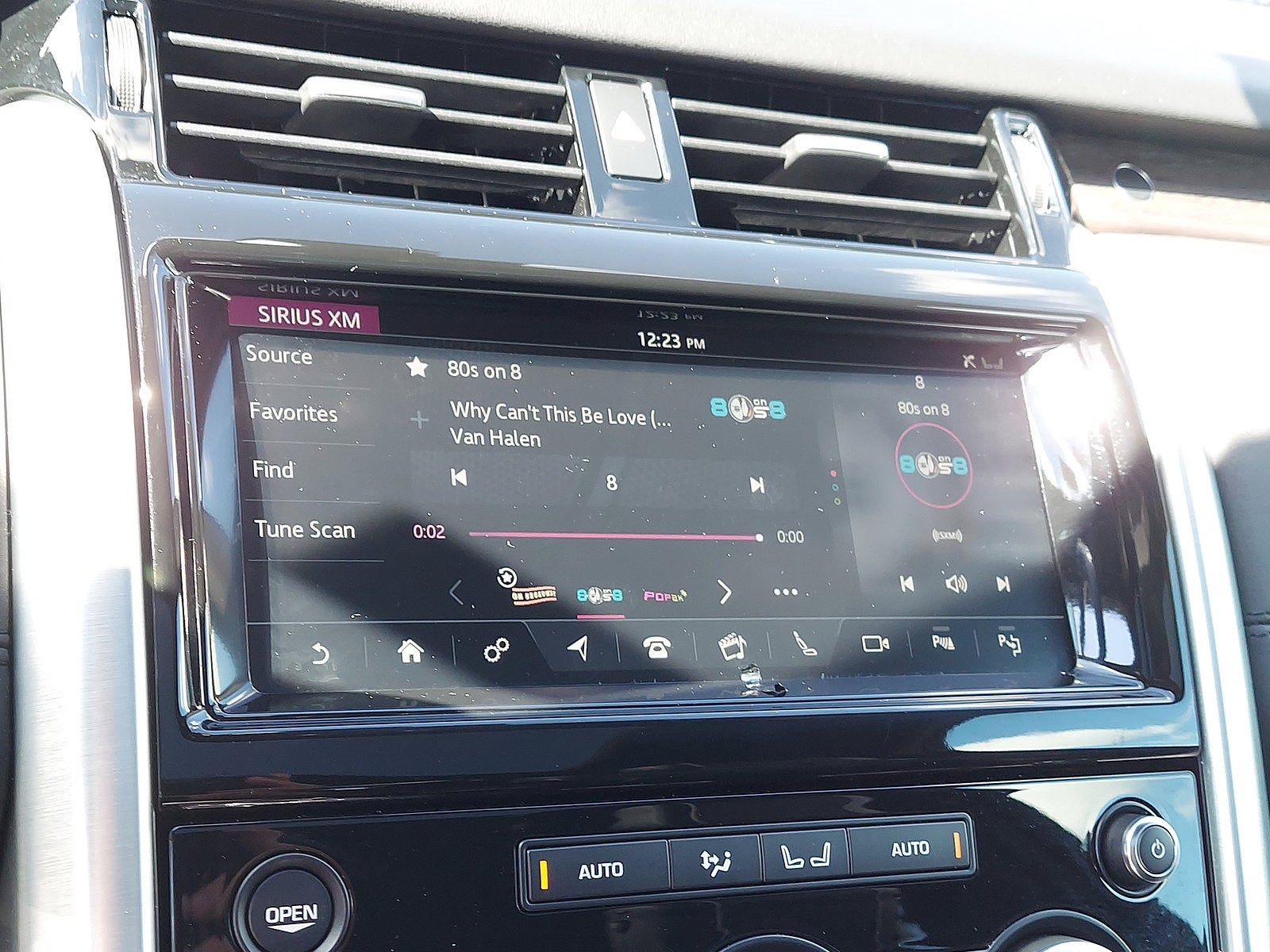 2020 Land Rover Discovery HSE