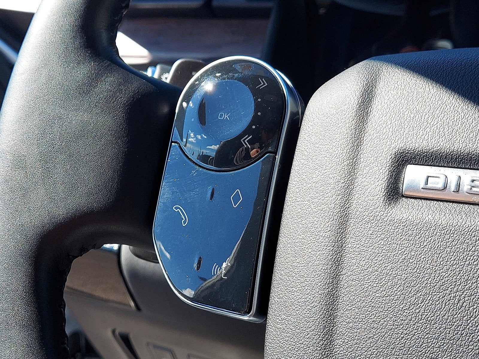 2020 Land Rover Discovery HSE