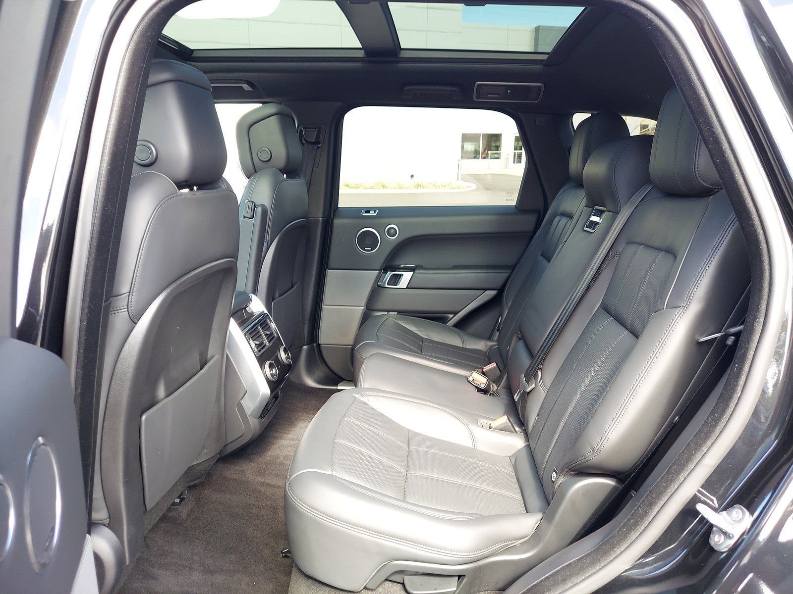 2022 Land Rover Range Rover Sport HSE Silver Edition