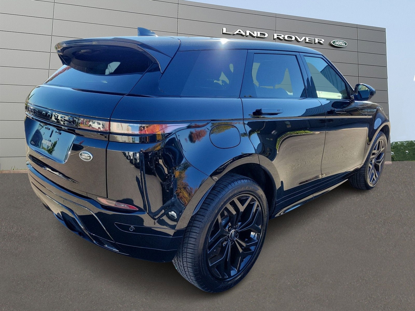 2022 Land Rover Range Rover Evoque R-Dynamic SE