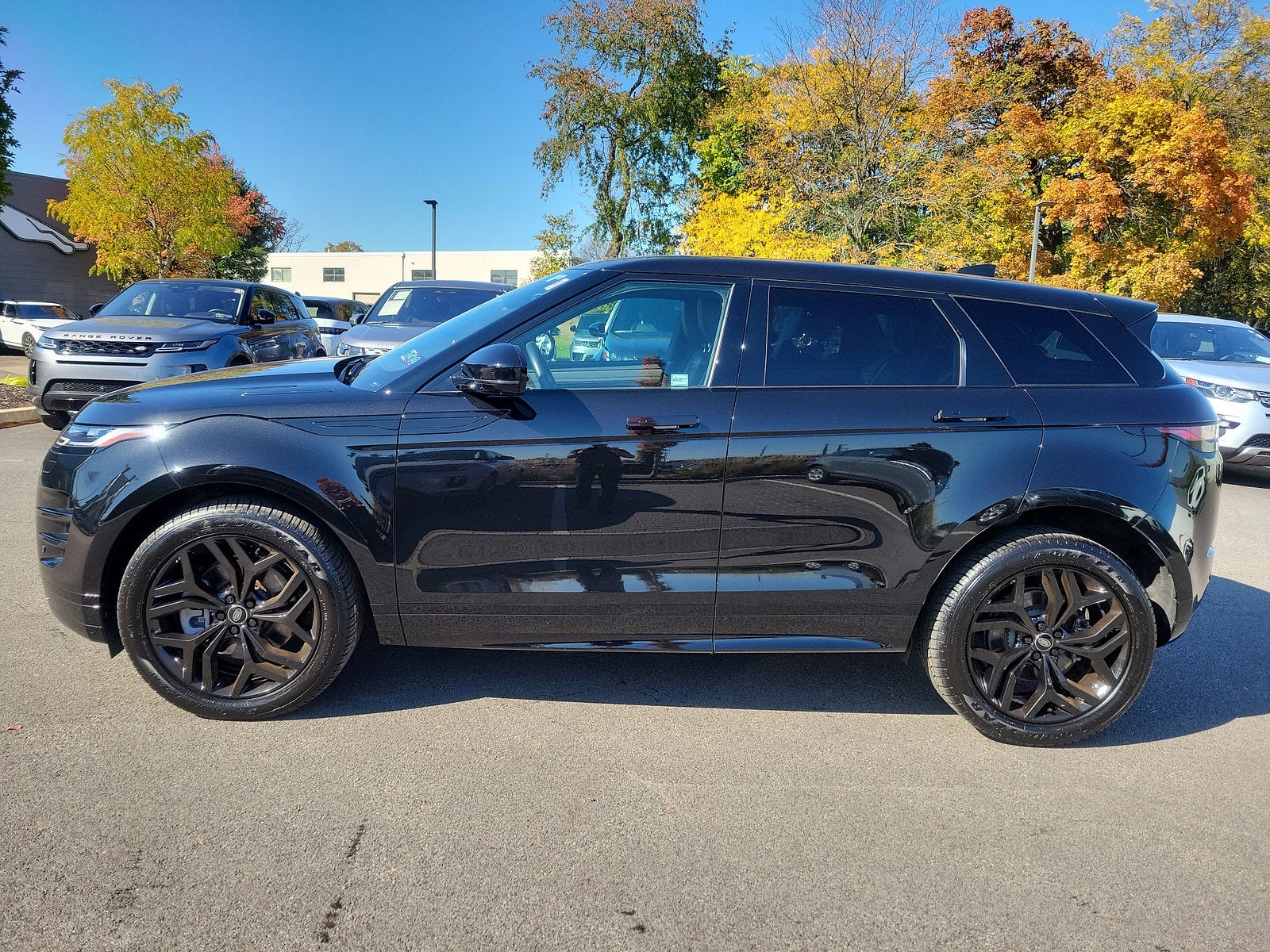 2022 Land Rover Range Rover Evoque R-Dynamic SE