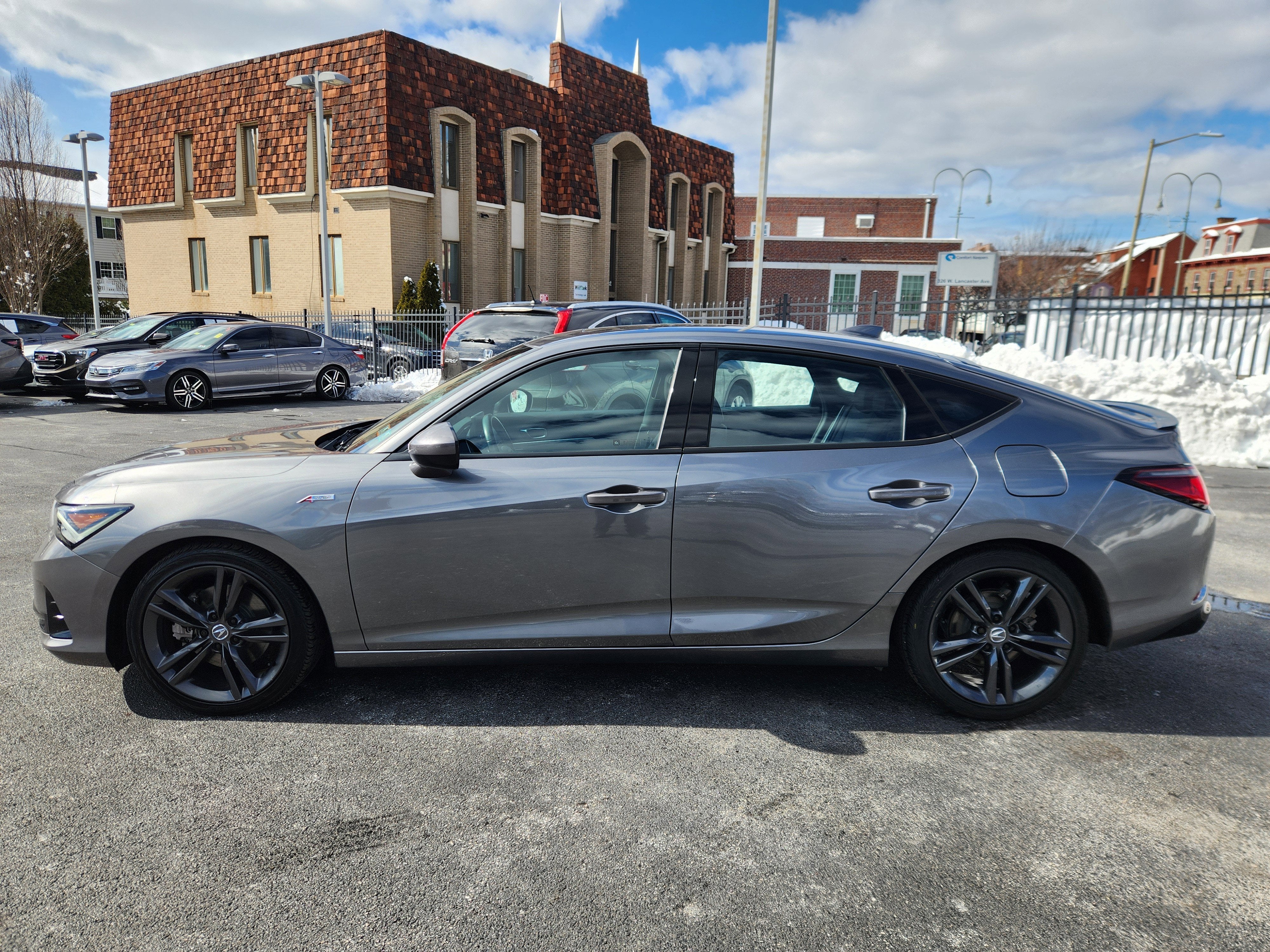 2023 Acura Integra w/A-Spec Package
