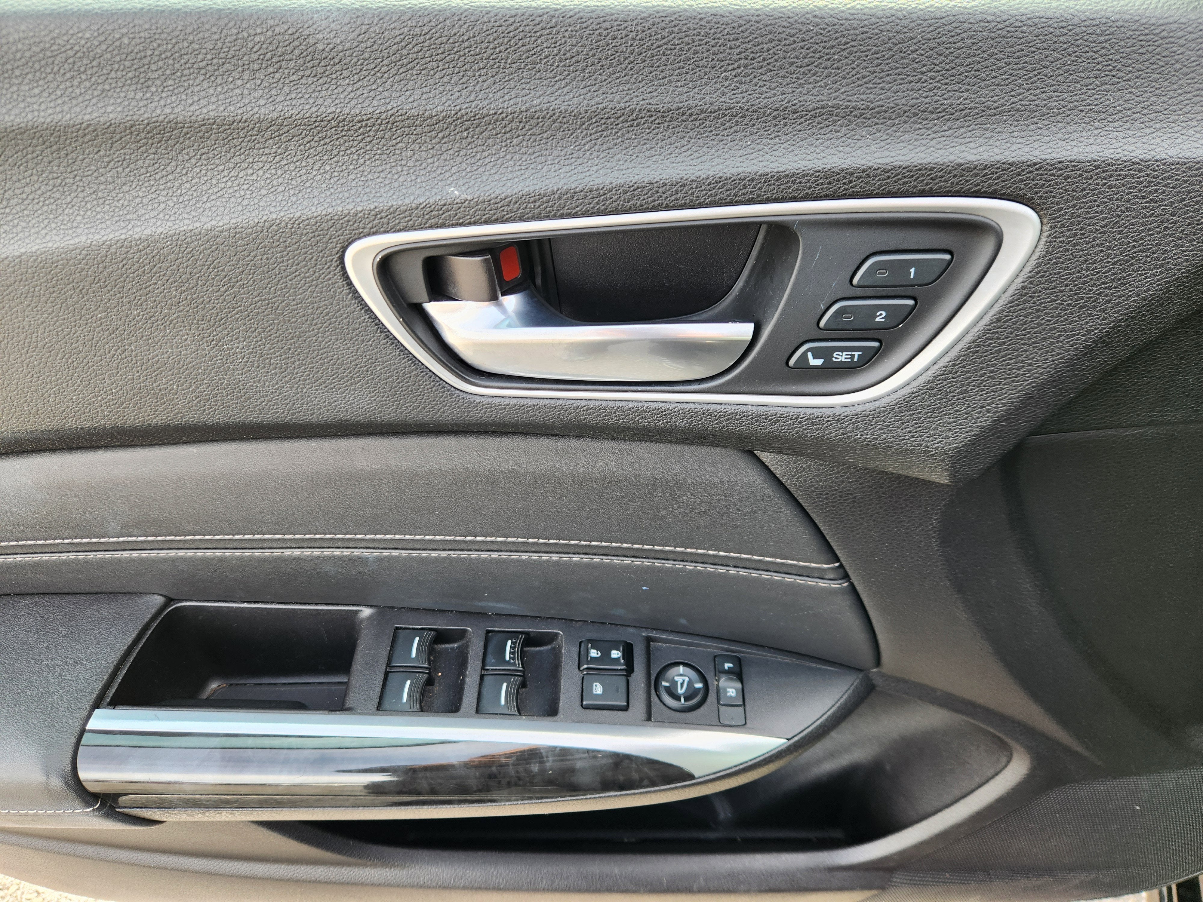 2018 Acura TLX w/Technology Pkg