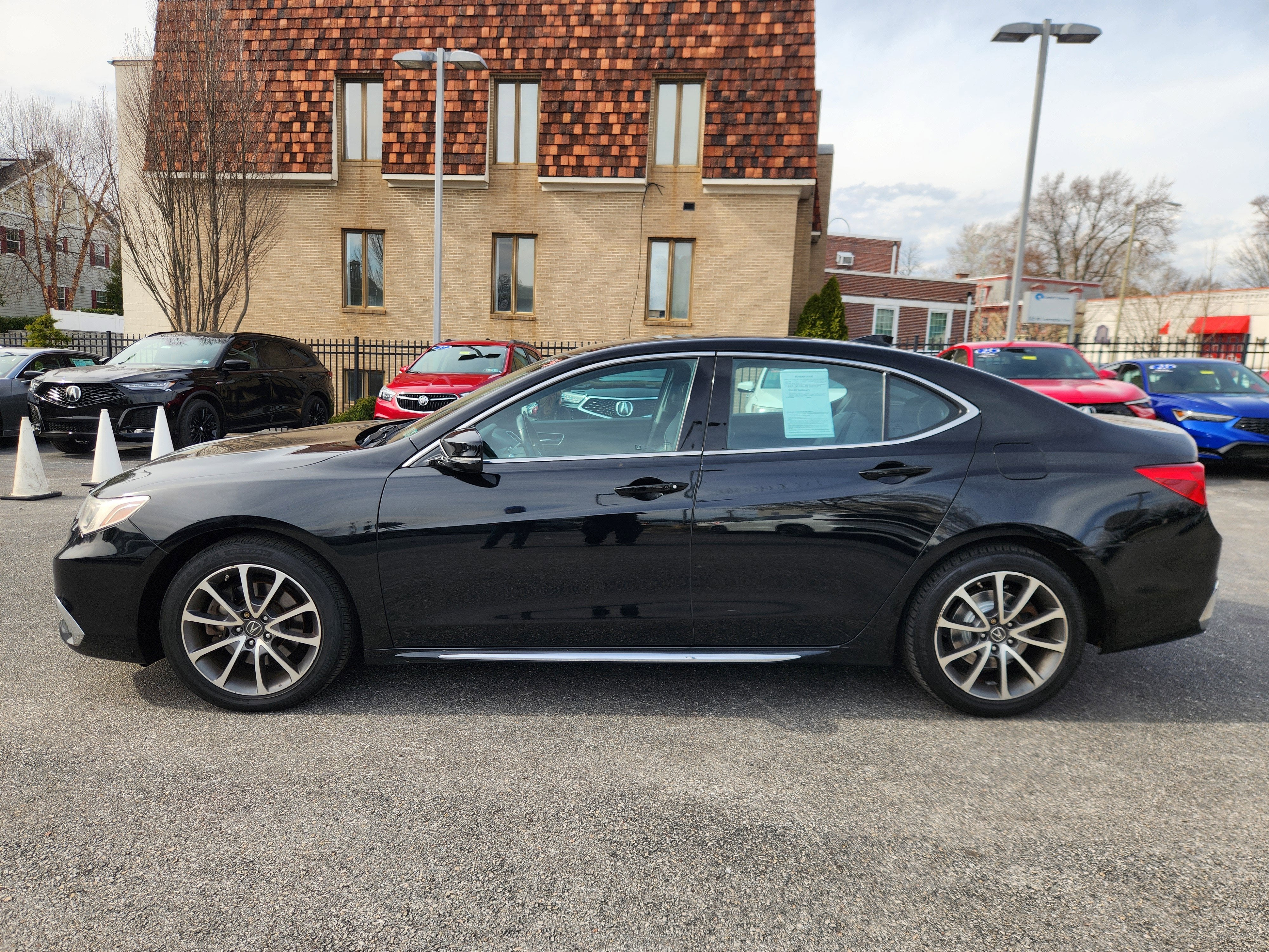 2018 Acura TLX w/Technology Pkg