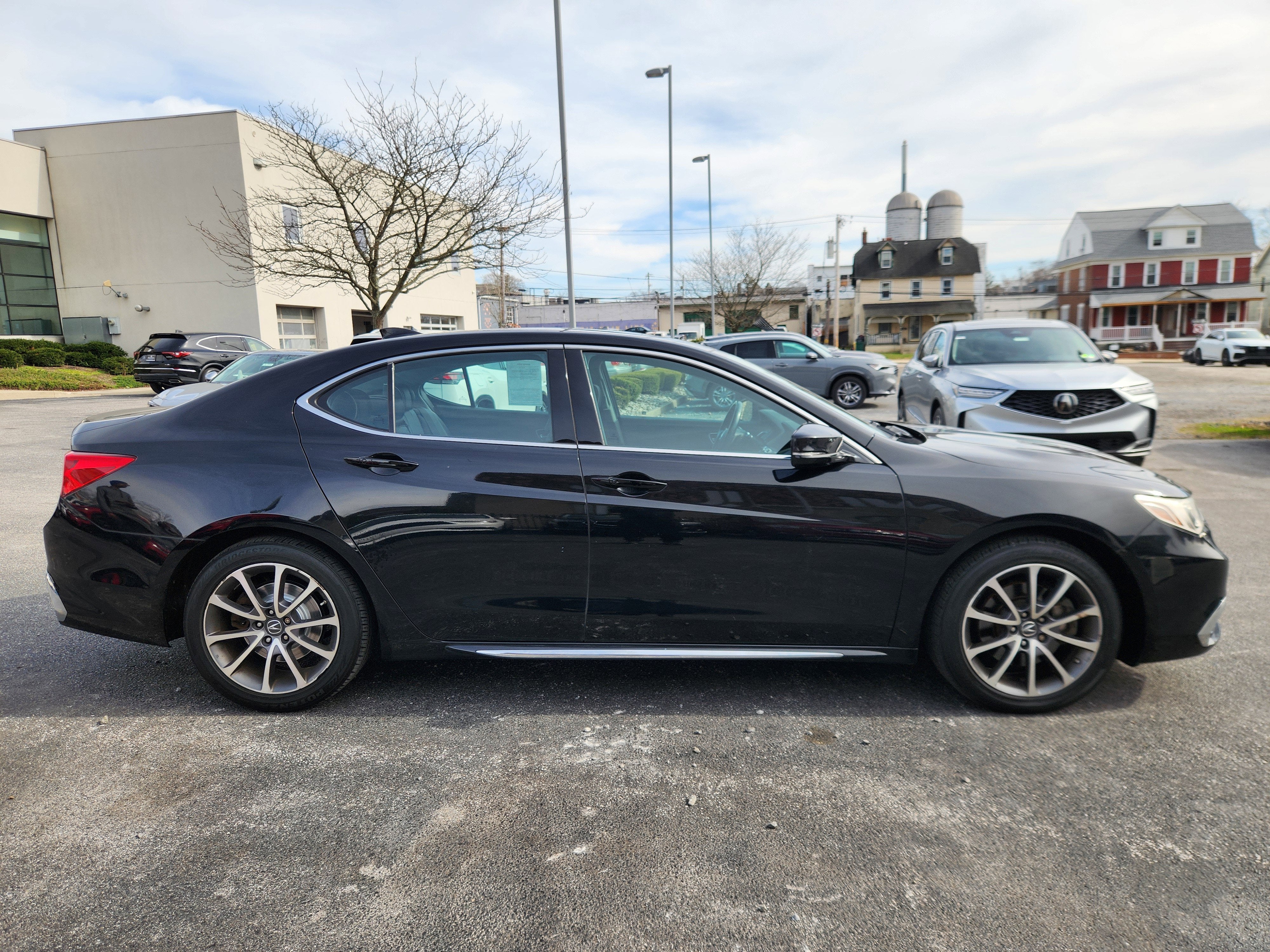 2018 Acura TLX w/Technology Pkg