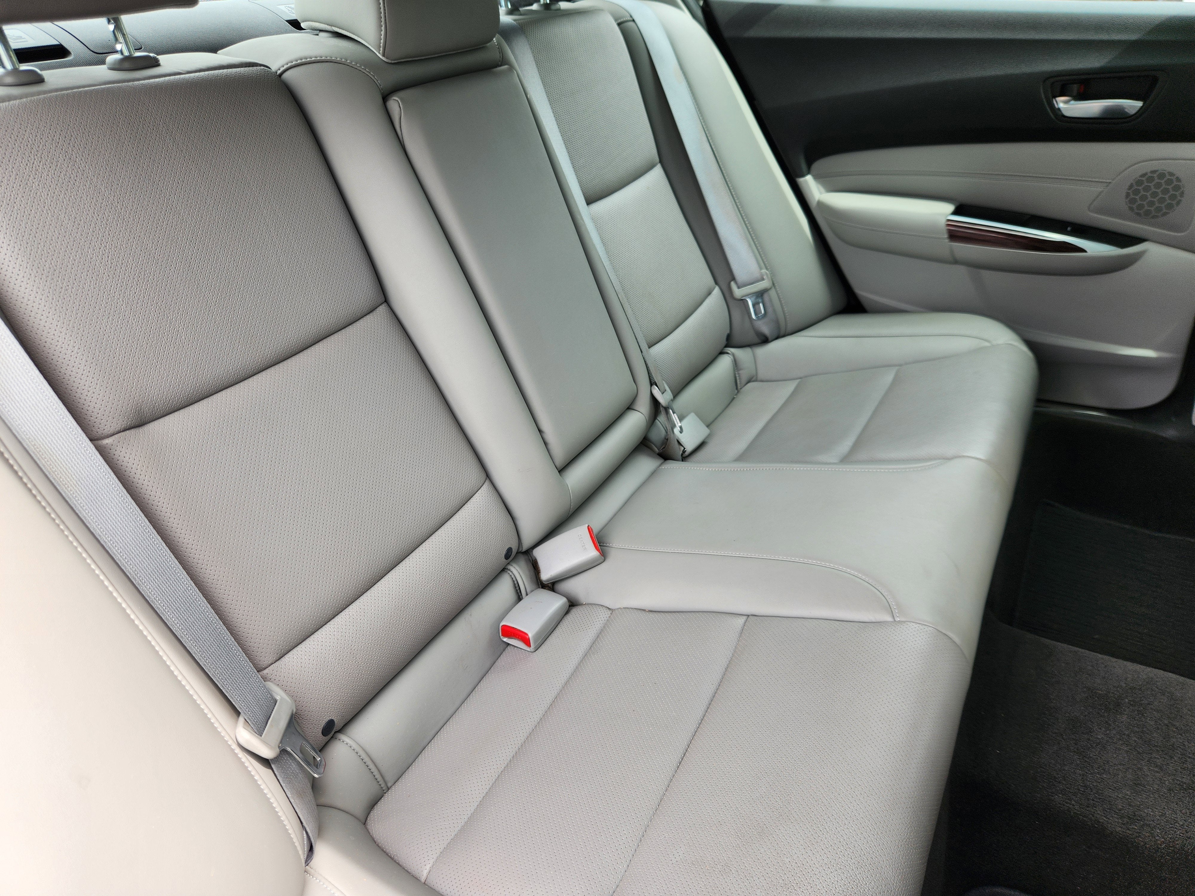 2017 Acura TLX V6 w/Technology Pkg