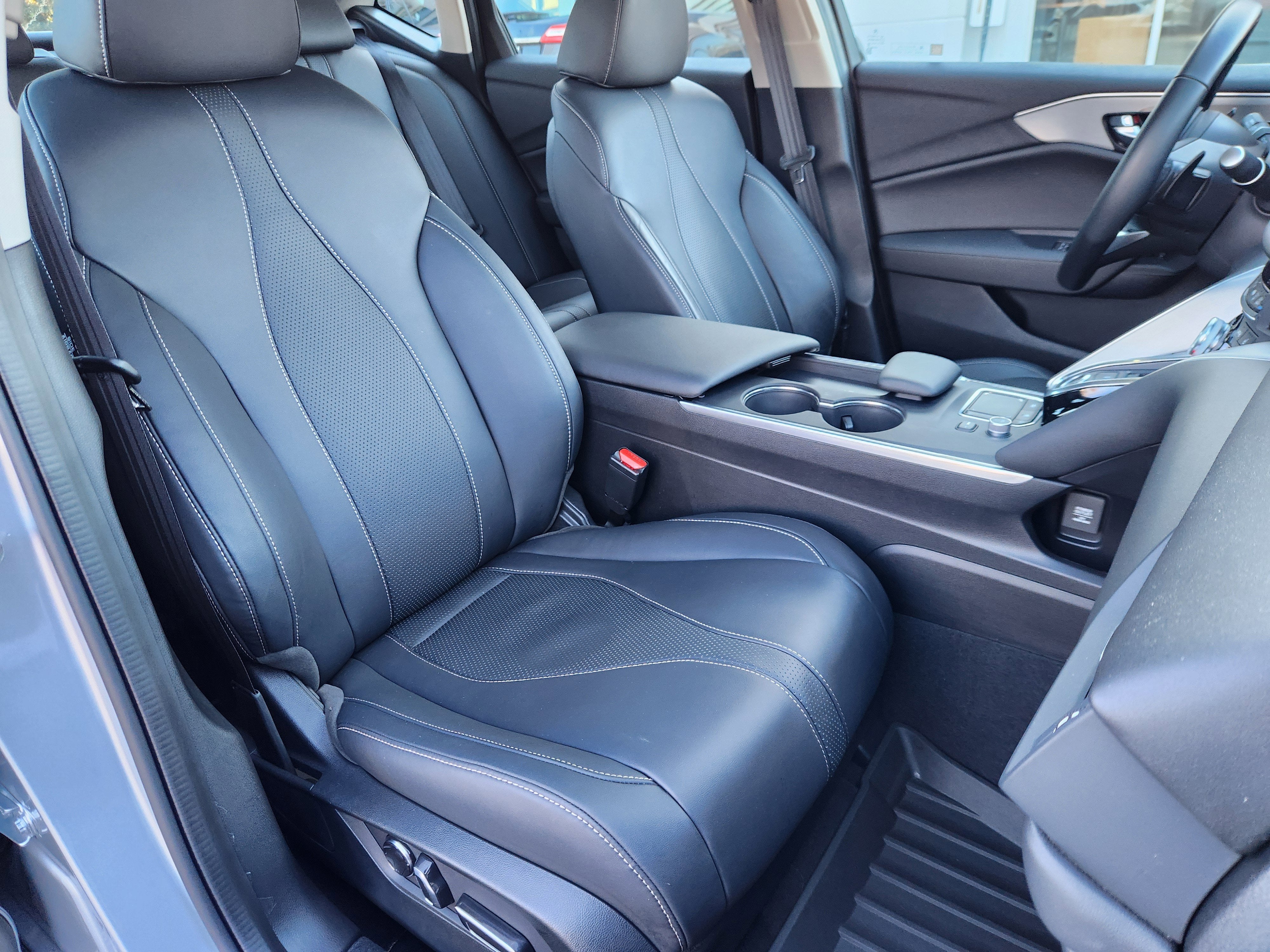 2025 Acura TLX w/Technology Package