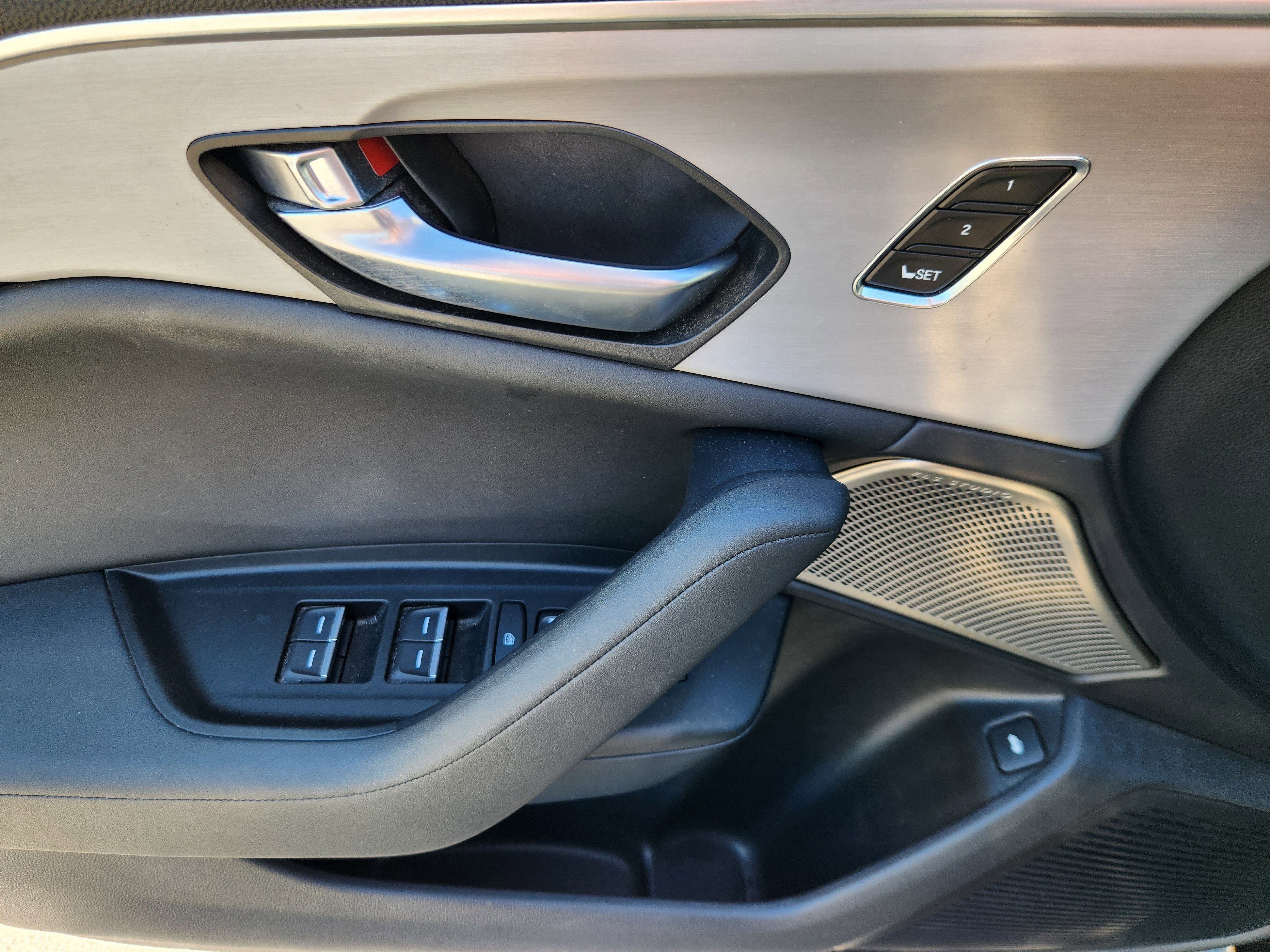 2023 Acura TLX w/Technology Package