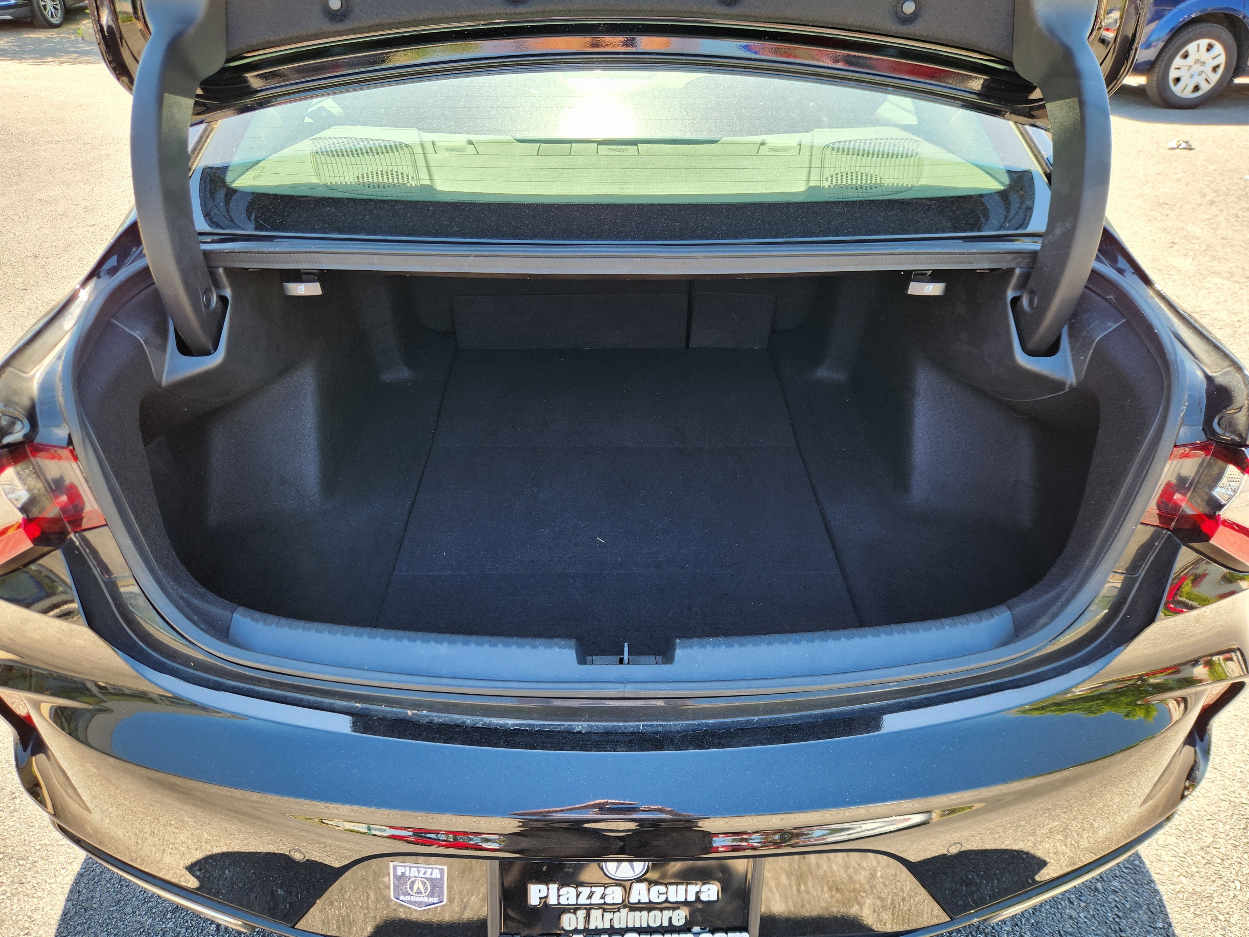 2023 Acura TLX w/Technology Package