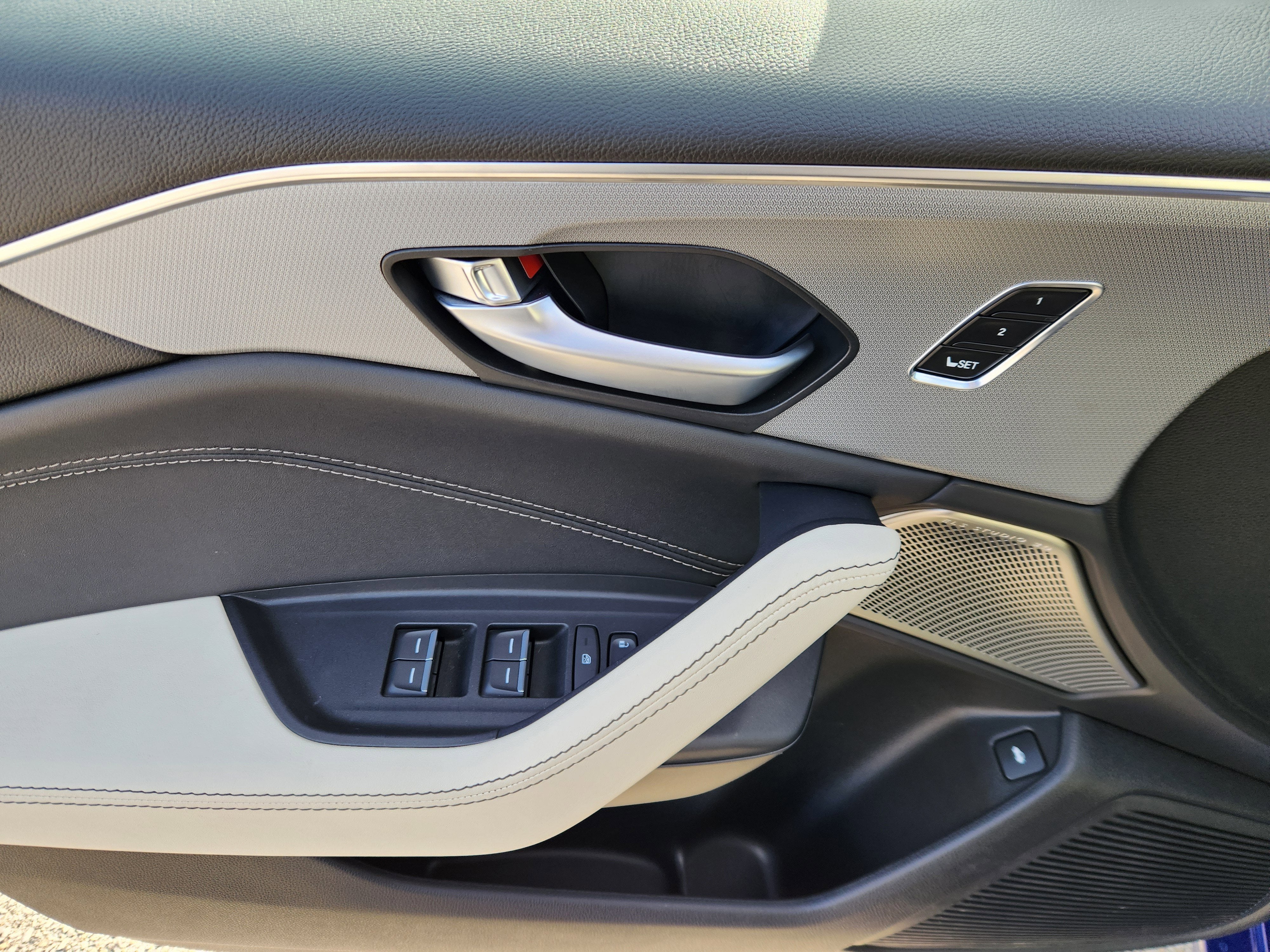 2025 Acura TLX w/A-Spec Package