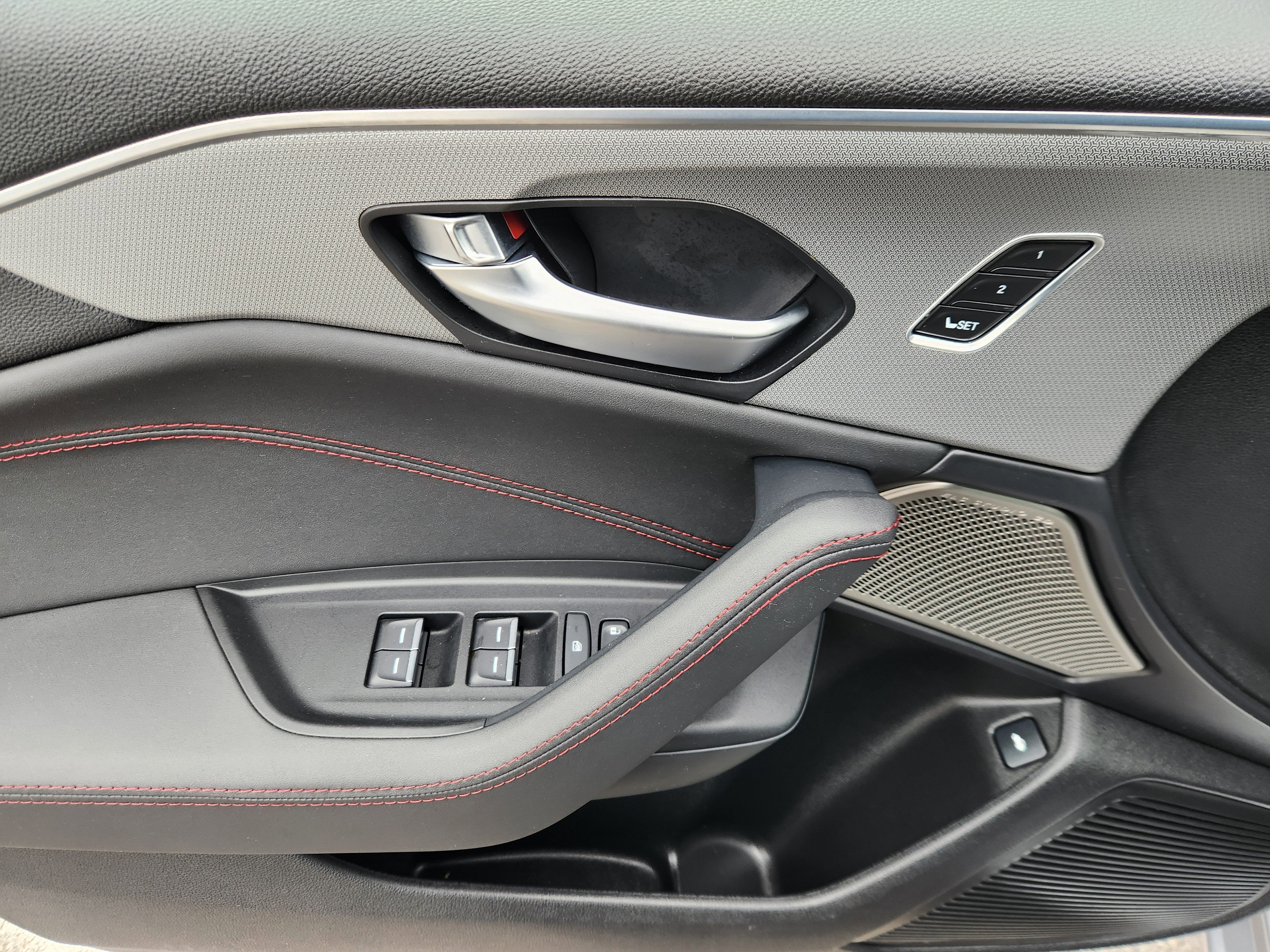 2025 Acura TLX w/A-Spec Package