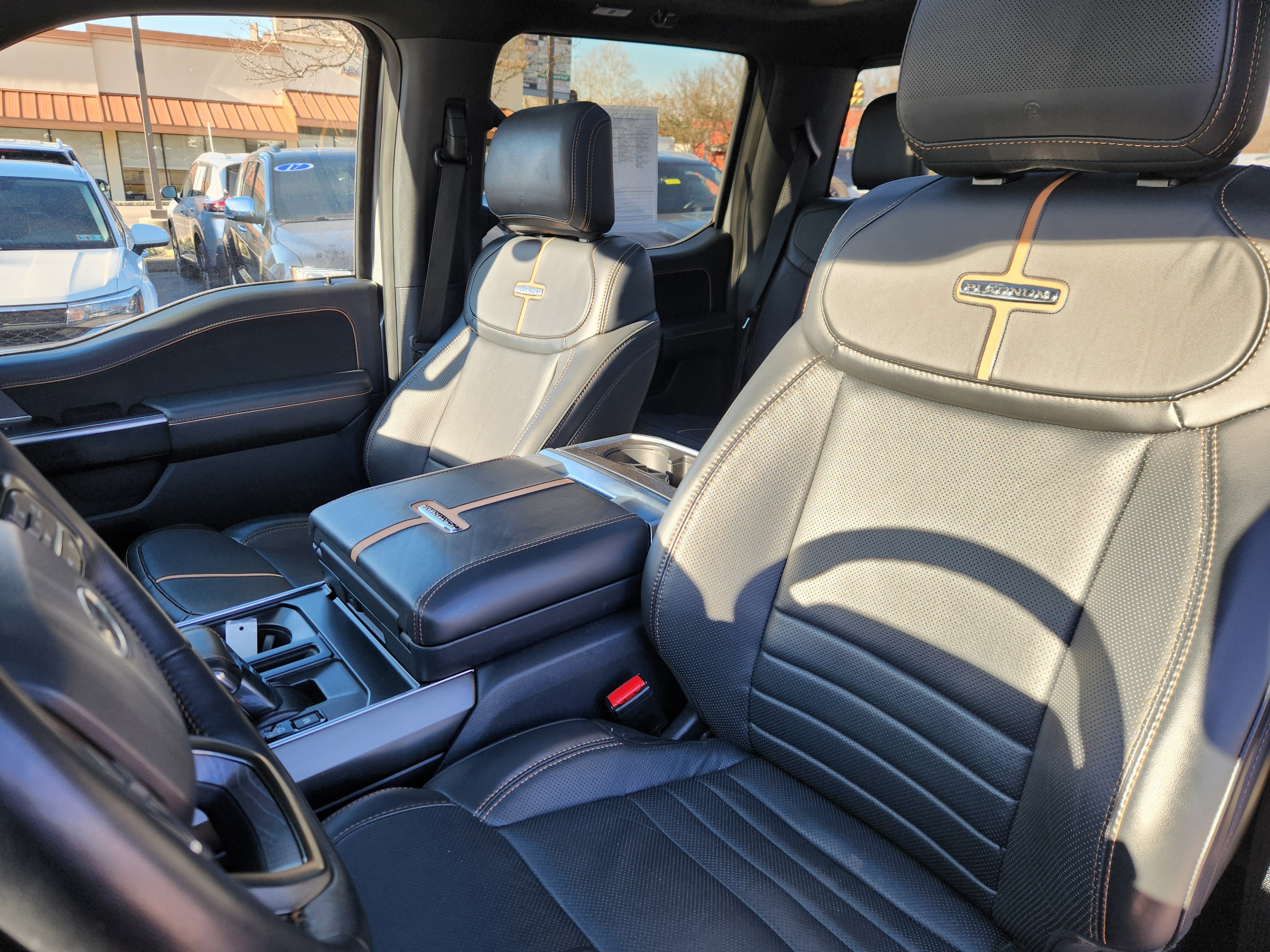 2023 Ford F-150 Platinum