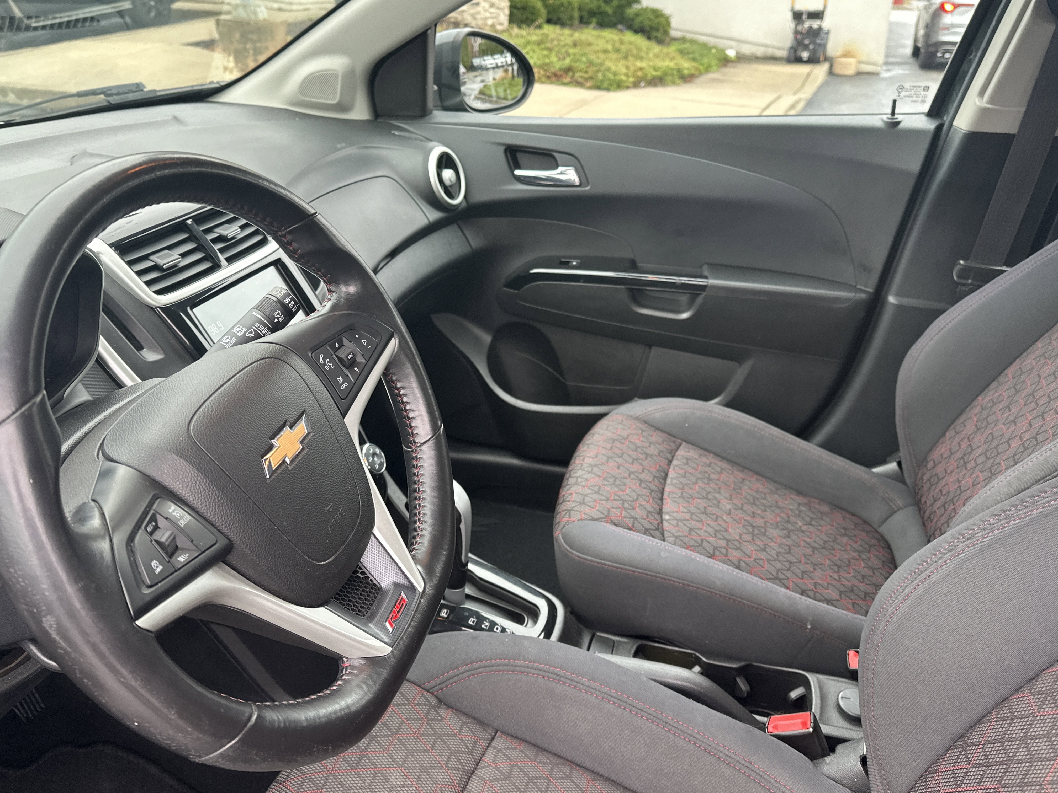 2017 Chevrolet Sonic LT