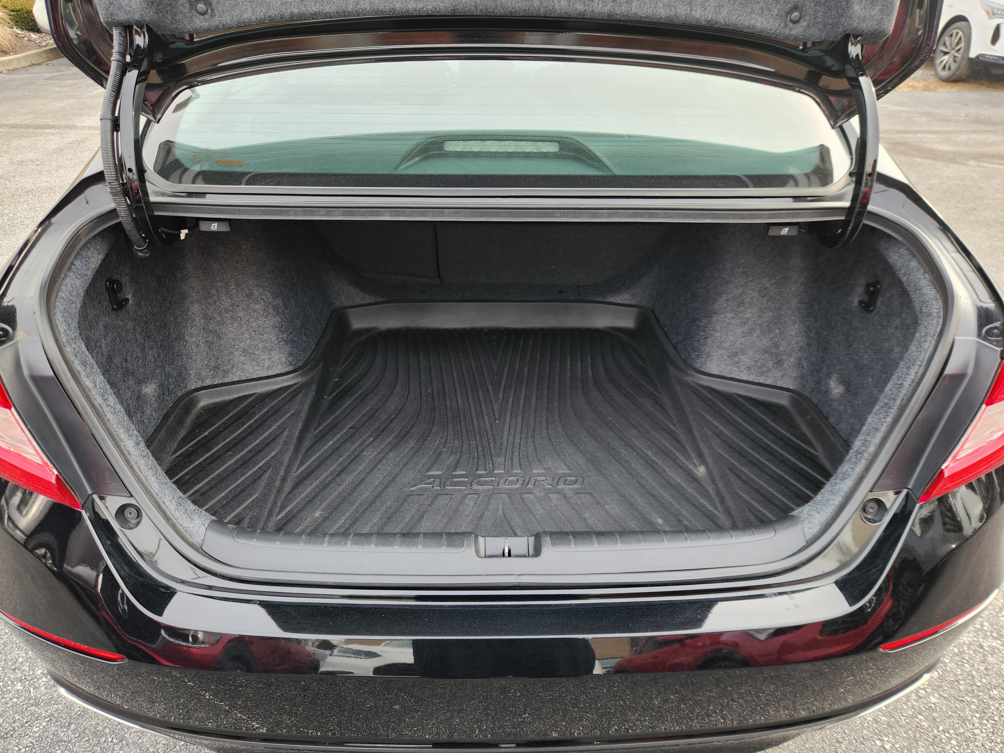 2022 Honda Accord Sedan Sport SE