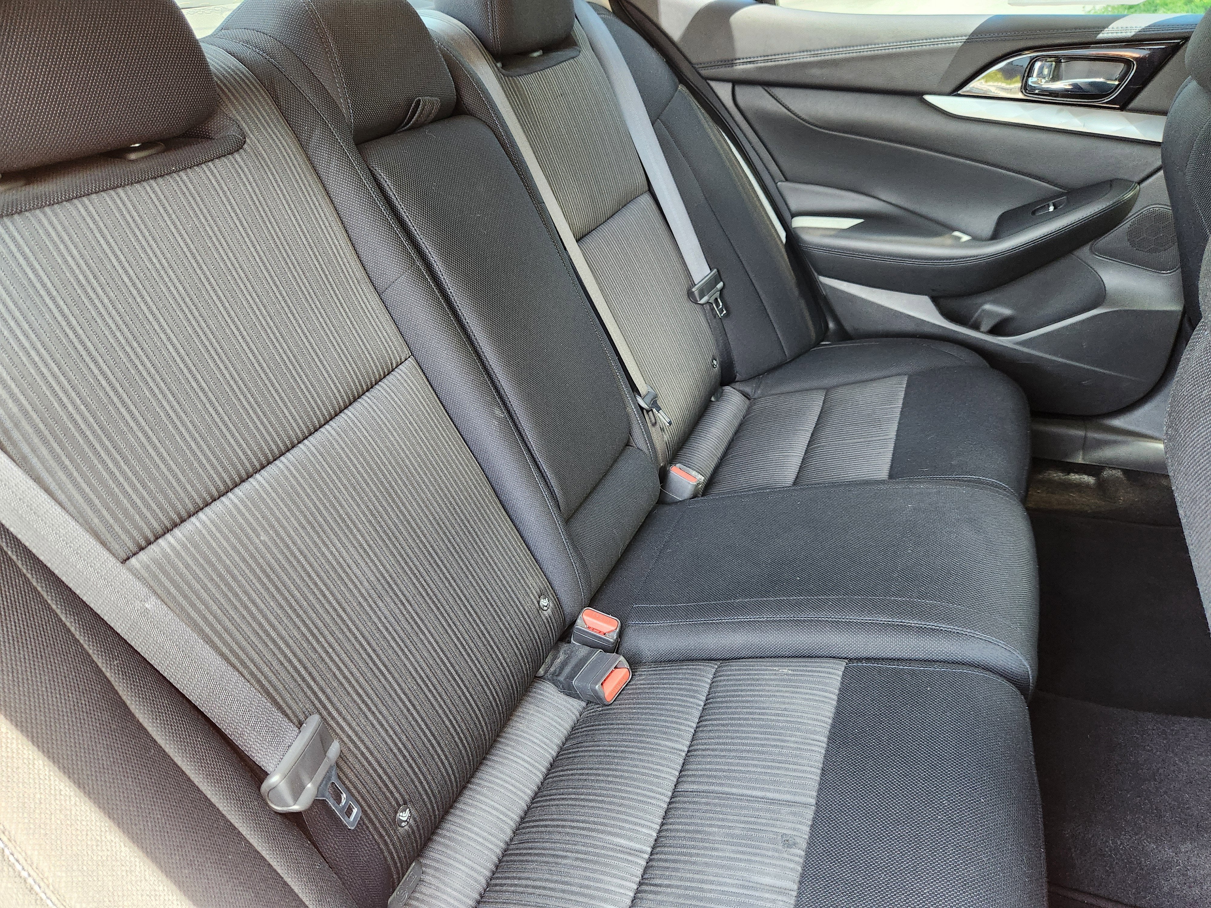 2020 Nissan Maxima S