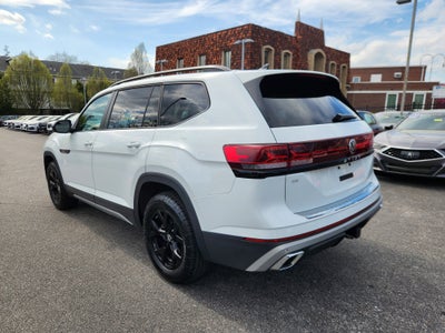 2025 Volkswagen Atlas 2.0T Peak Edition