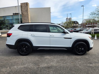 2025 Volkswagen Atlas 2.0T Peak Edition