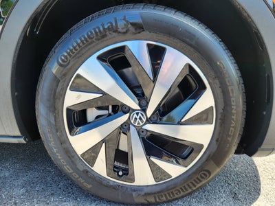 2023 Volkswagen ID.4 Pro