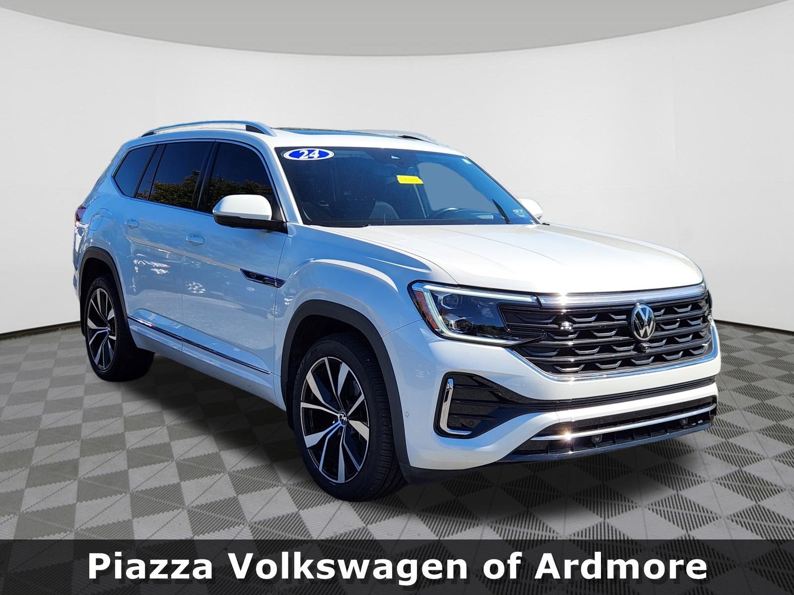 2024 Volkswagen Atlas 2.0T SEL Premium R-Line