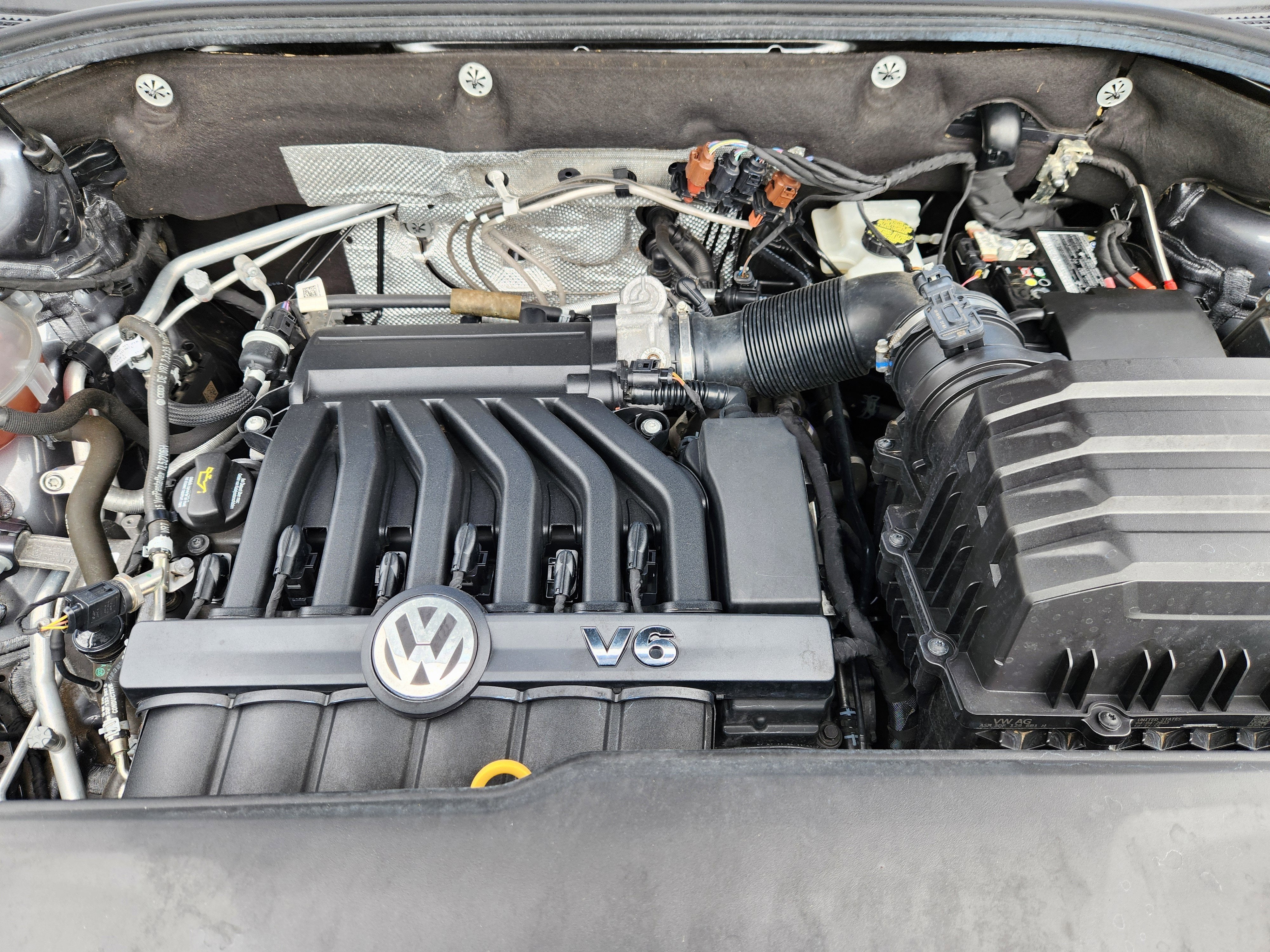 2023 Volkswagen Atlas 3.6L V6 SE w/Technology