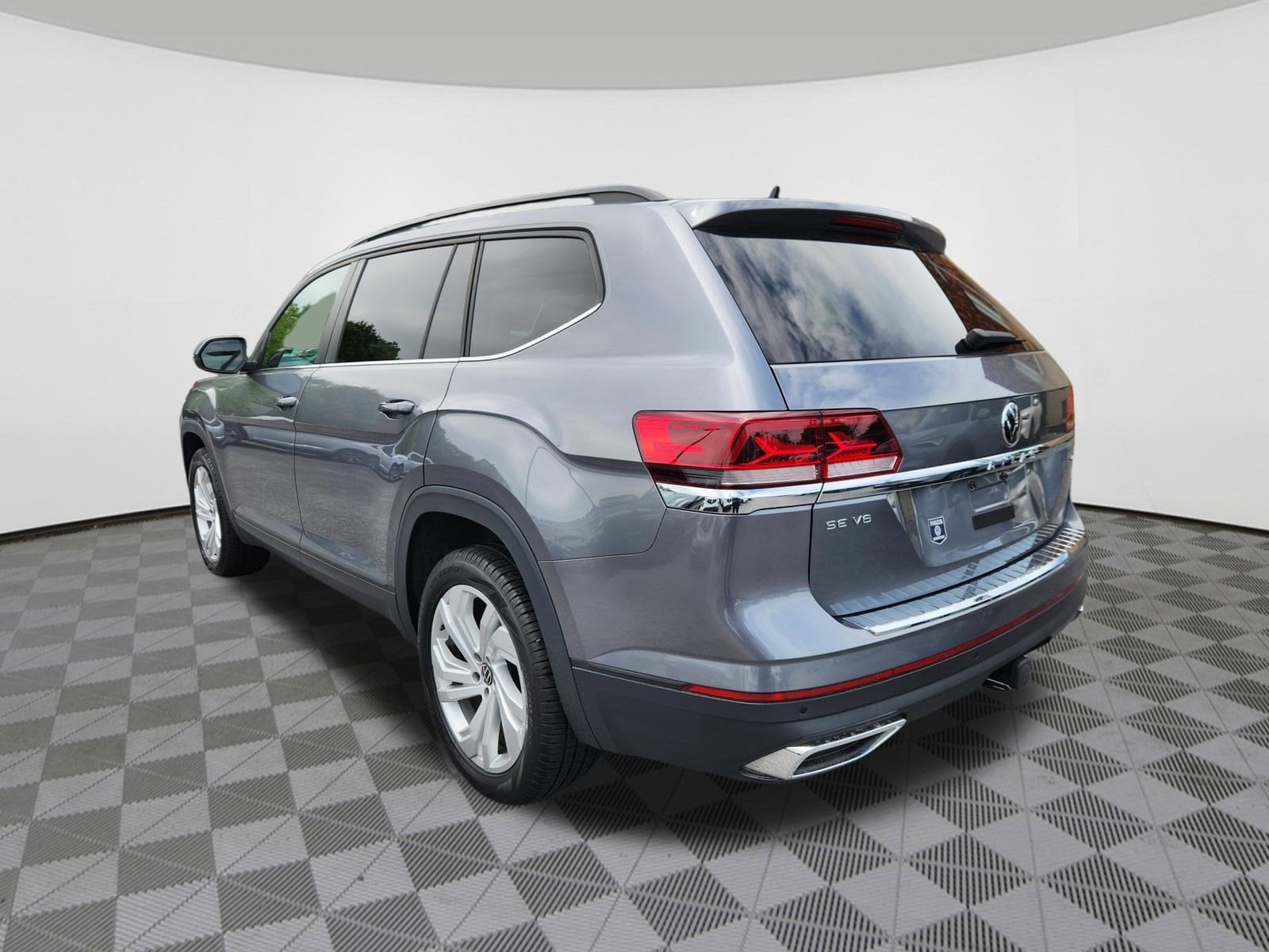 2023 Volkswagen Atlas 3.6L V6 SE w/Technology
