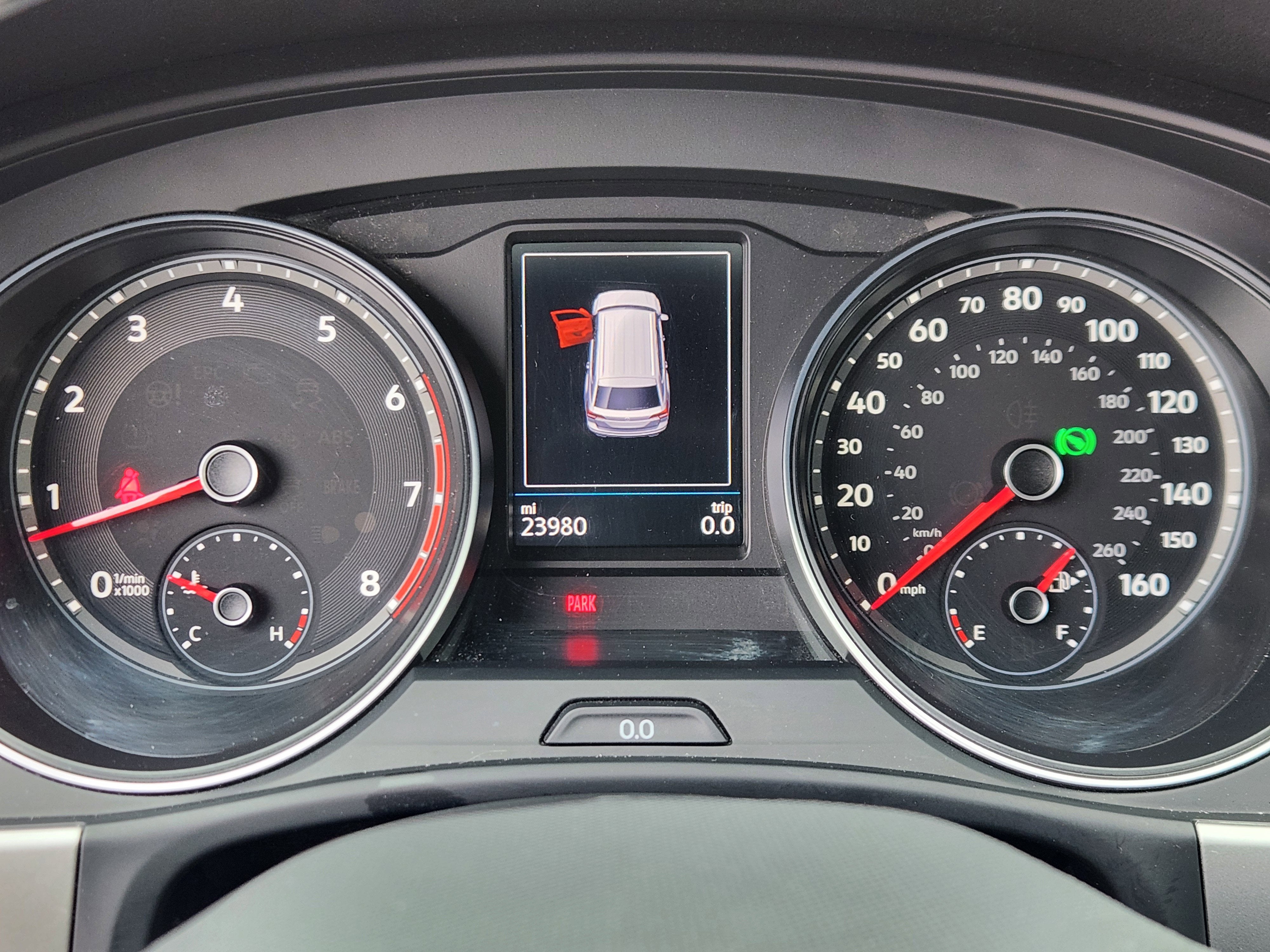 2021 Volkswagen Atlas 3.6L V6 SE w/Technology