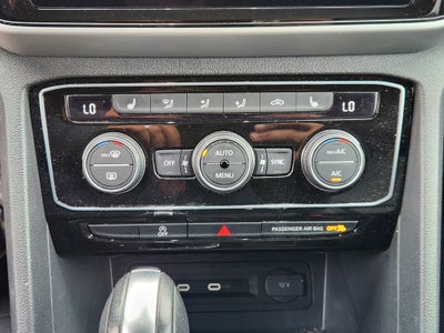 2023 Volkswagen Atlas Cross Sport 2.0T SEL R-Line Black