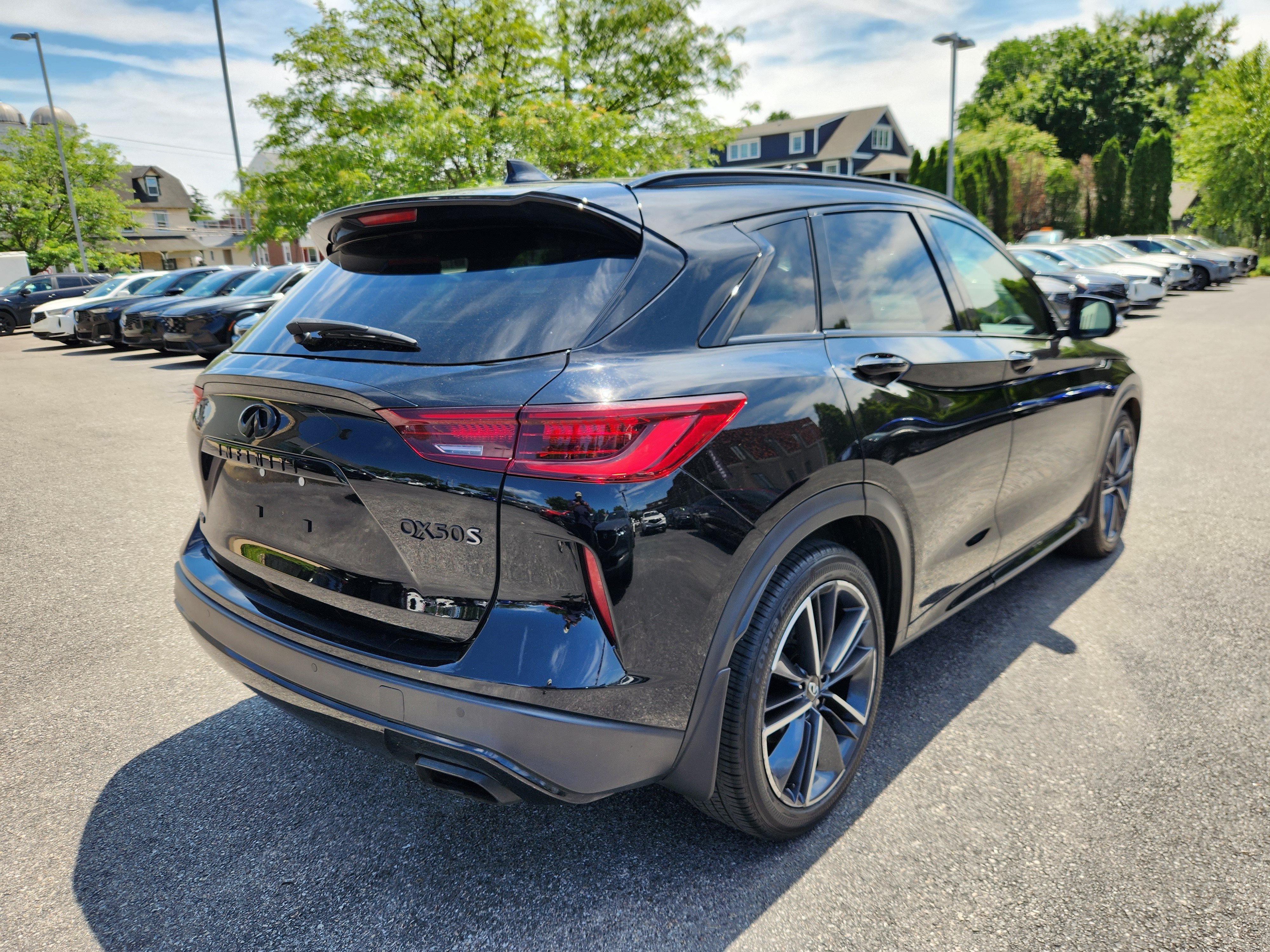 2023 INFINITI QX50 SPORT
