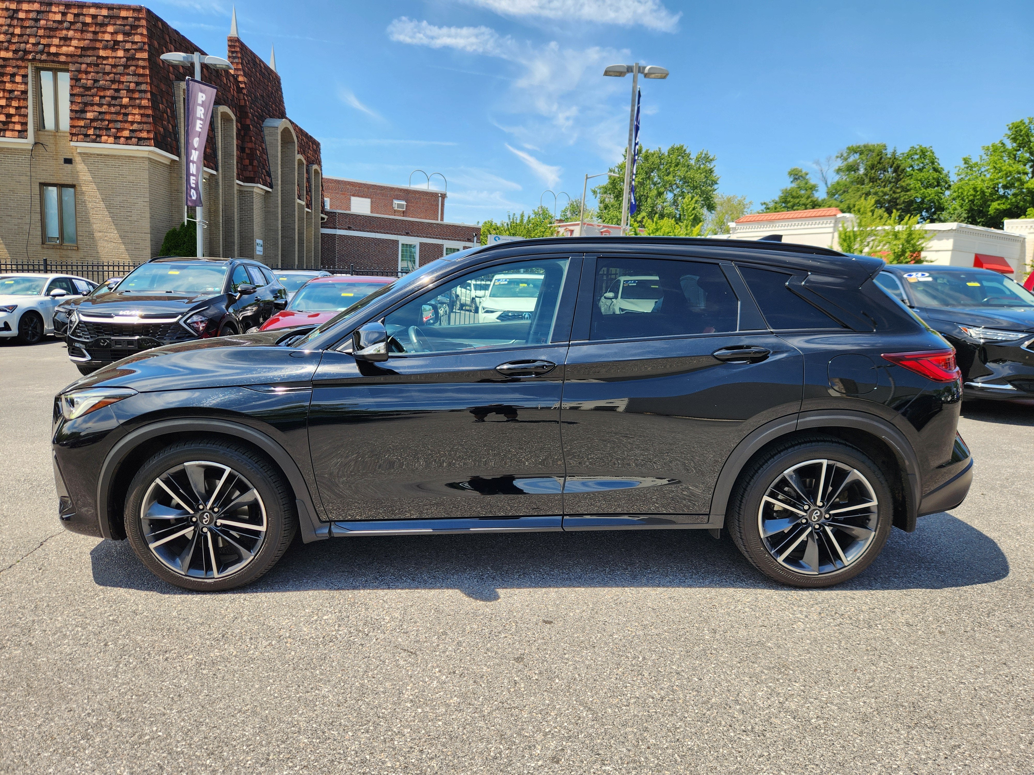 2023 INFINITI QX50 SPORT