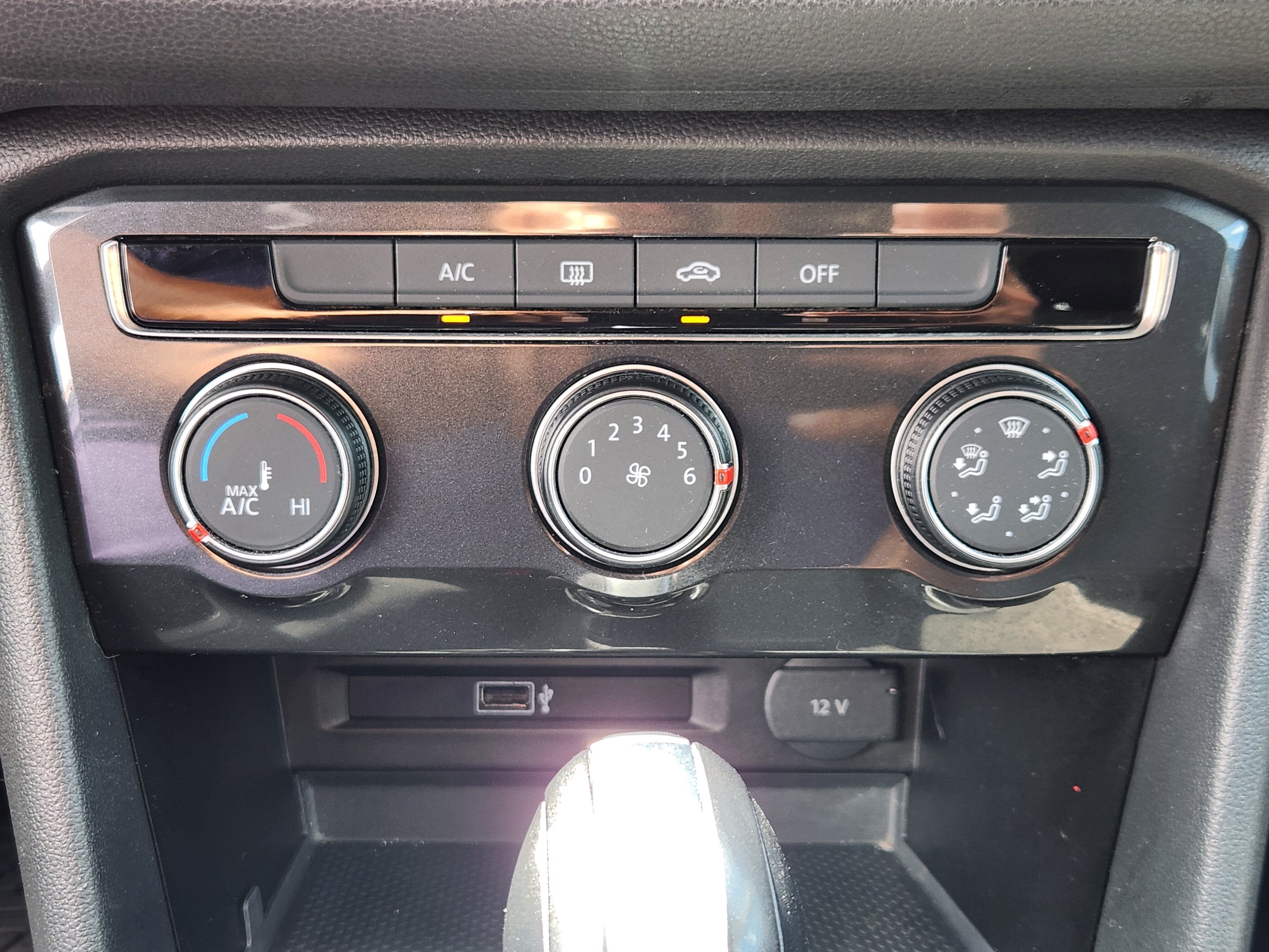 2018 Volkswagen Tiguan S