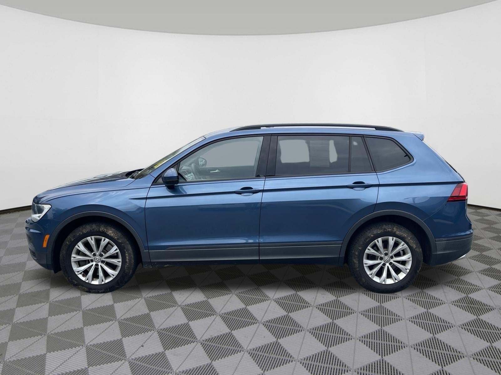 2018 Volkswagen Tiguan S
