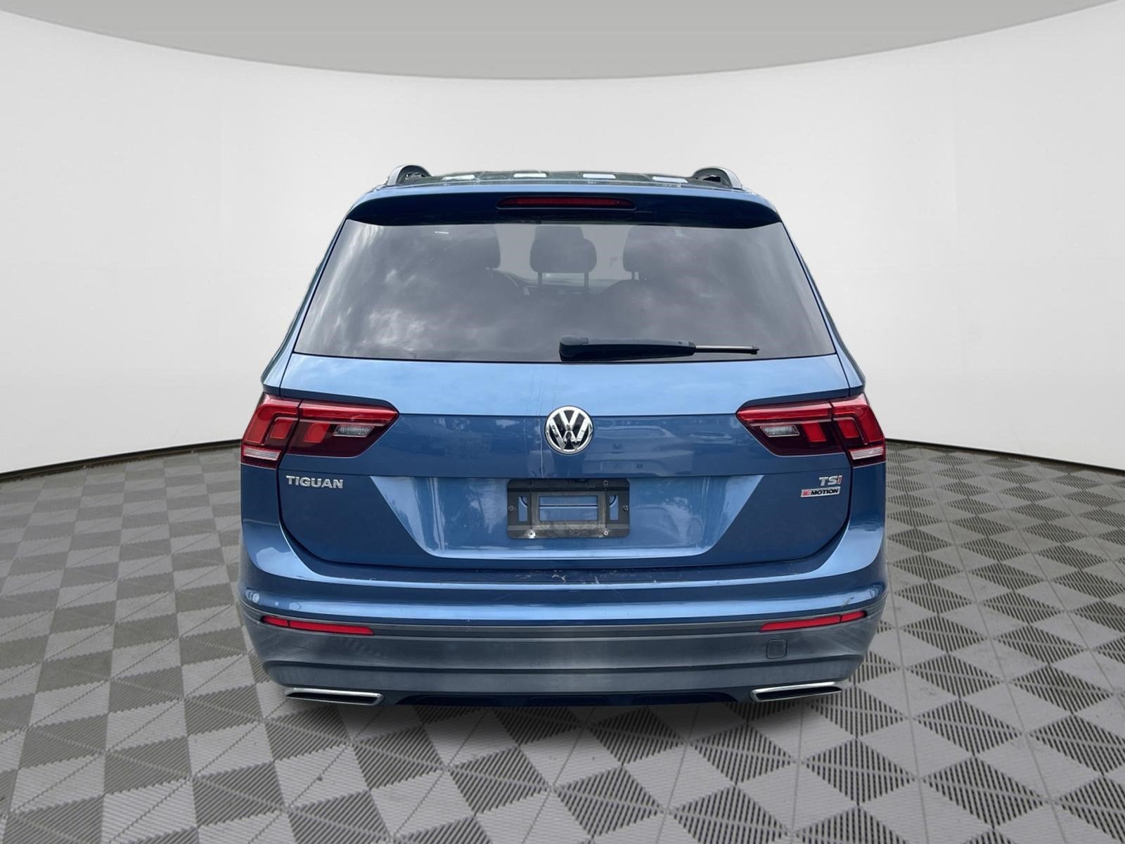 2018 Volkswagen Tiguan S