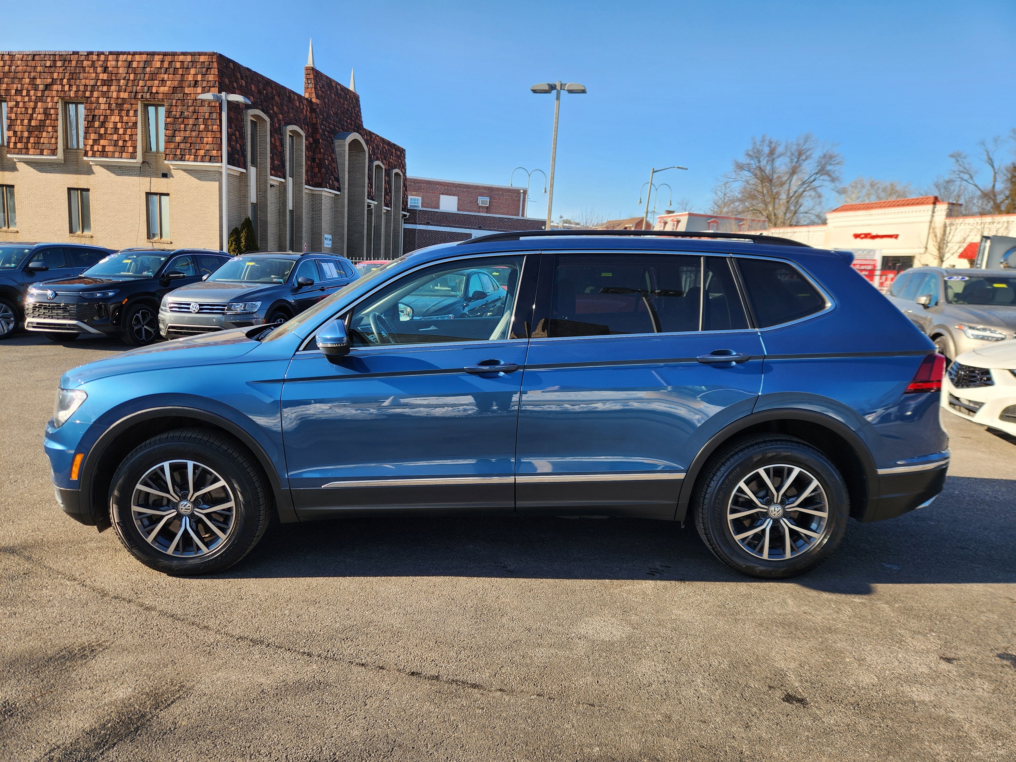 2020 Volkswagen Tiguan SE