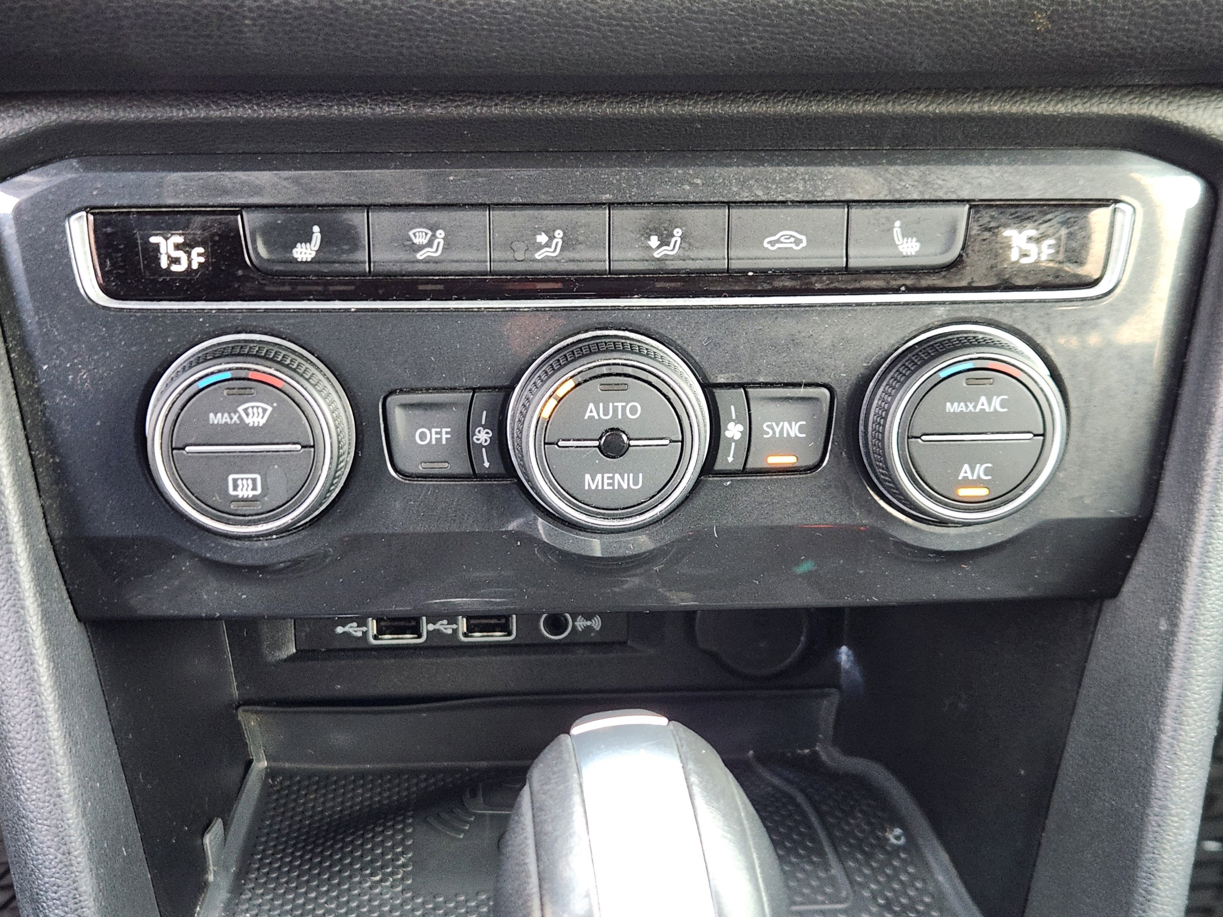 2020 Volkswagen Tiguan Base