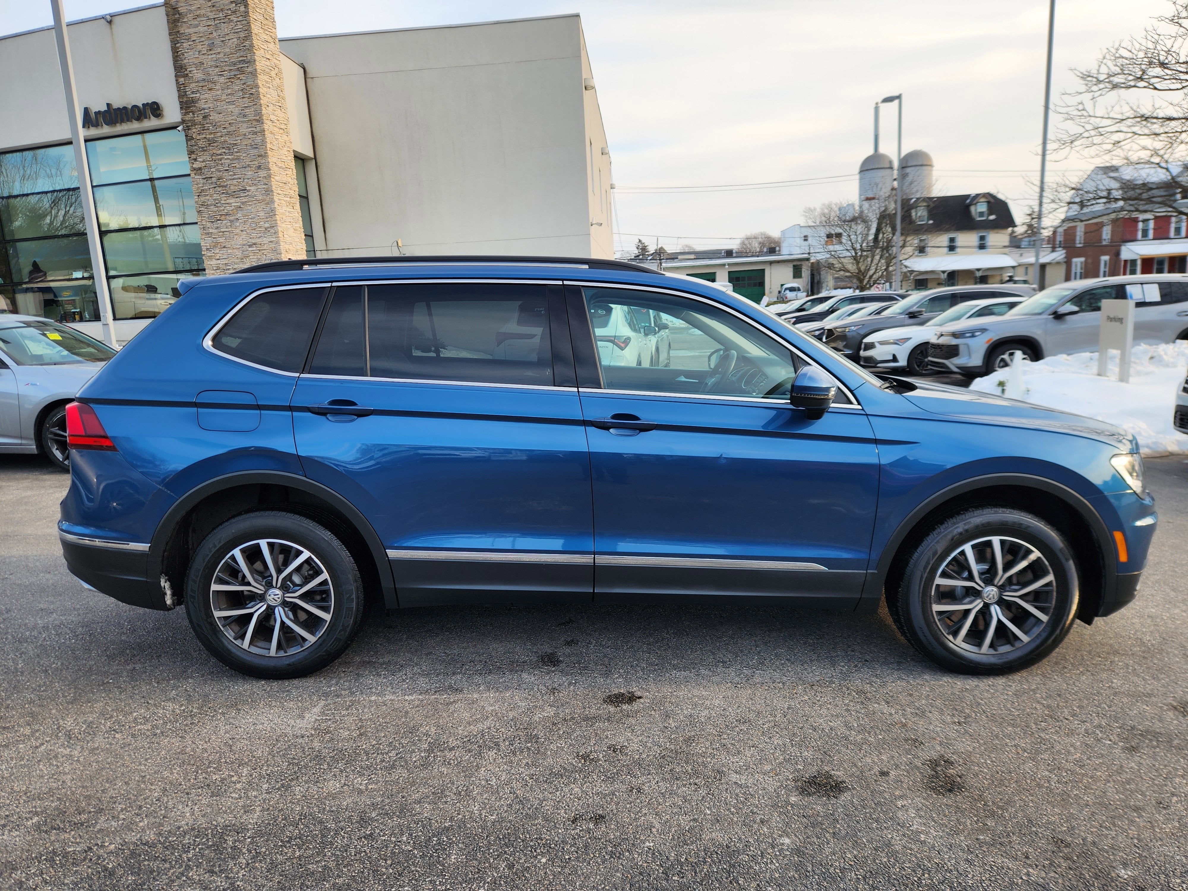 2020 Volkswagen Tiguan Base