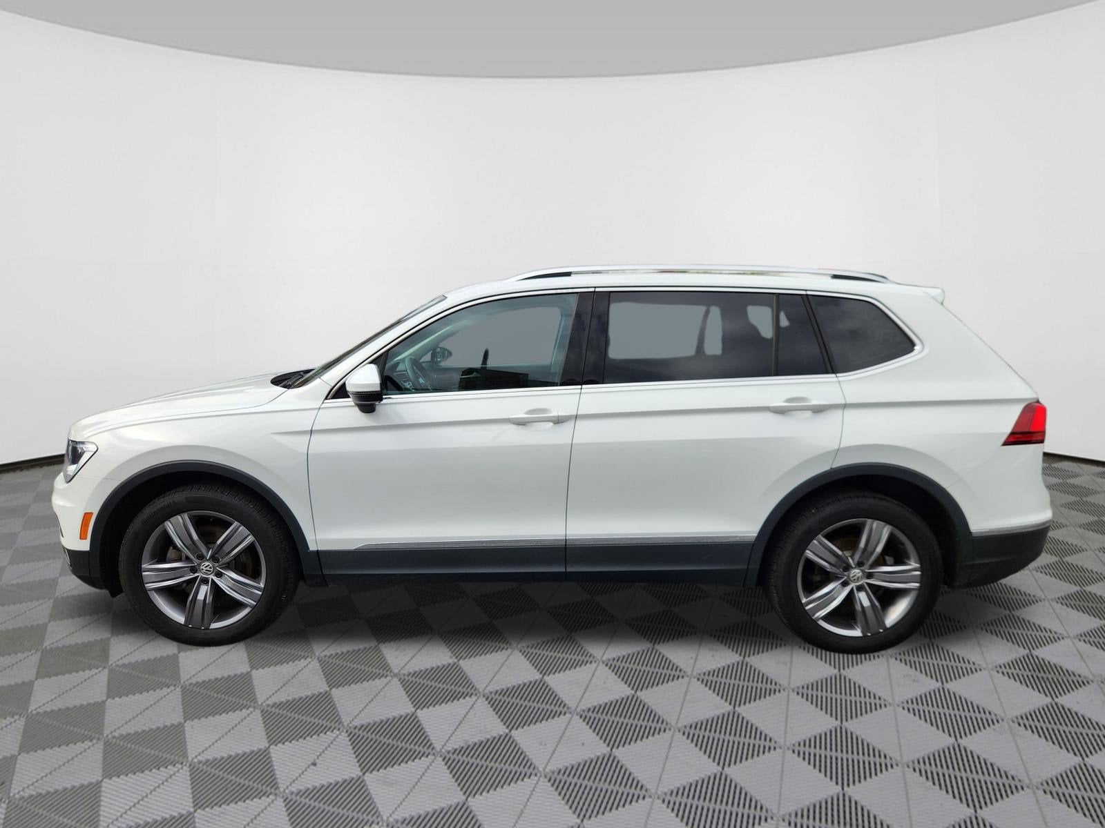 2021 Volkswagen Tiguan Base