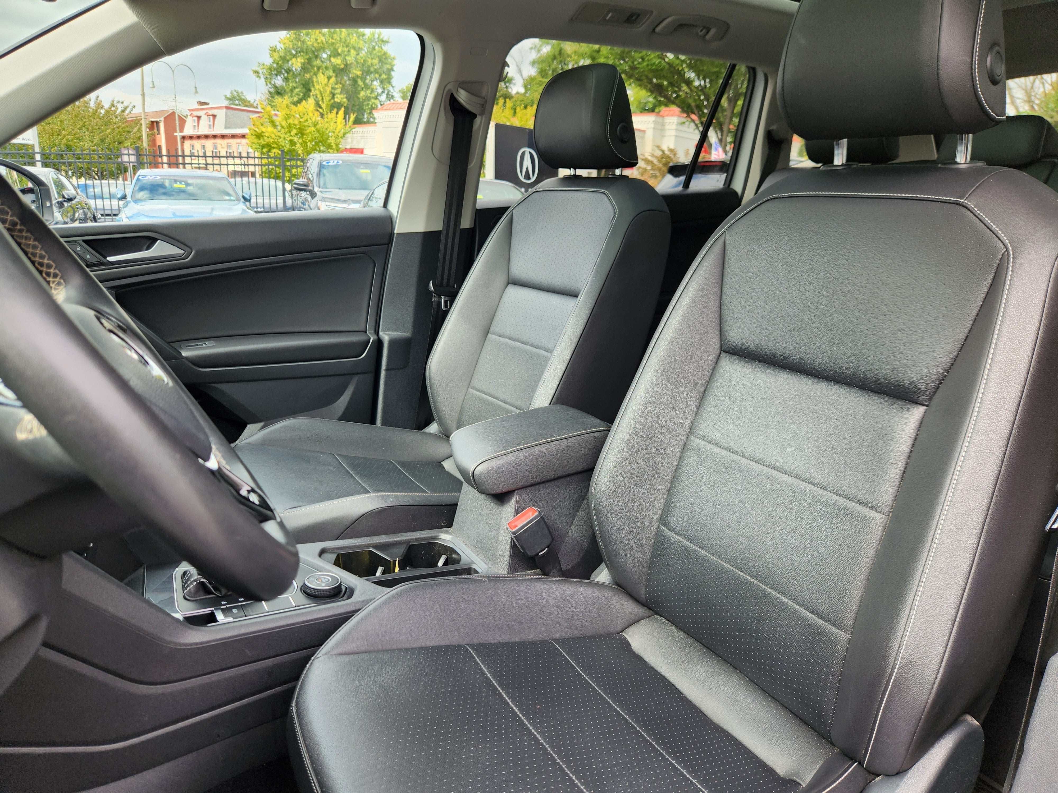 2021 Volkswagen Tiguan Base