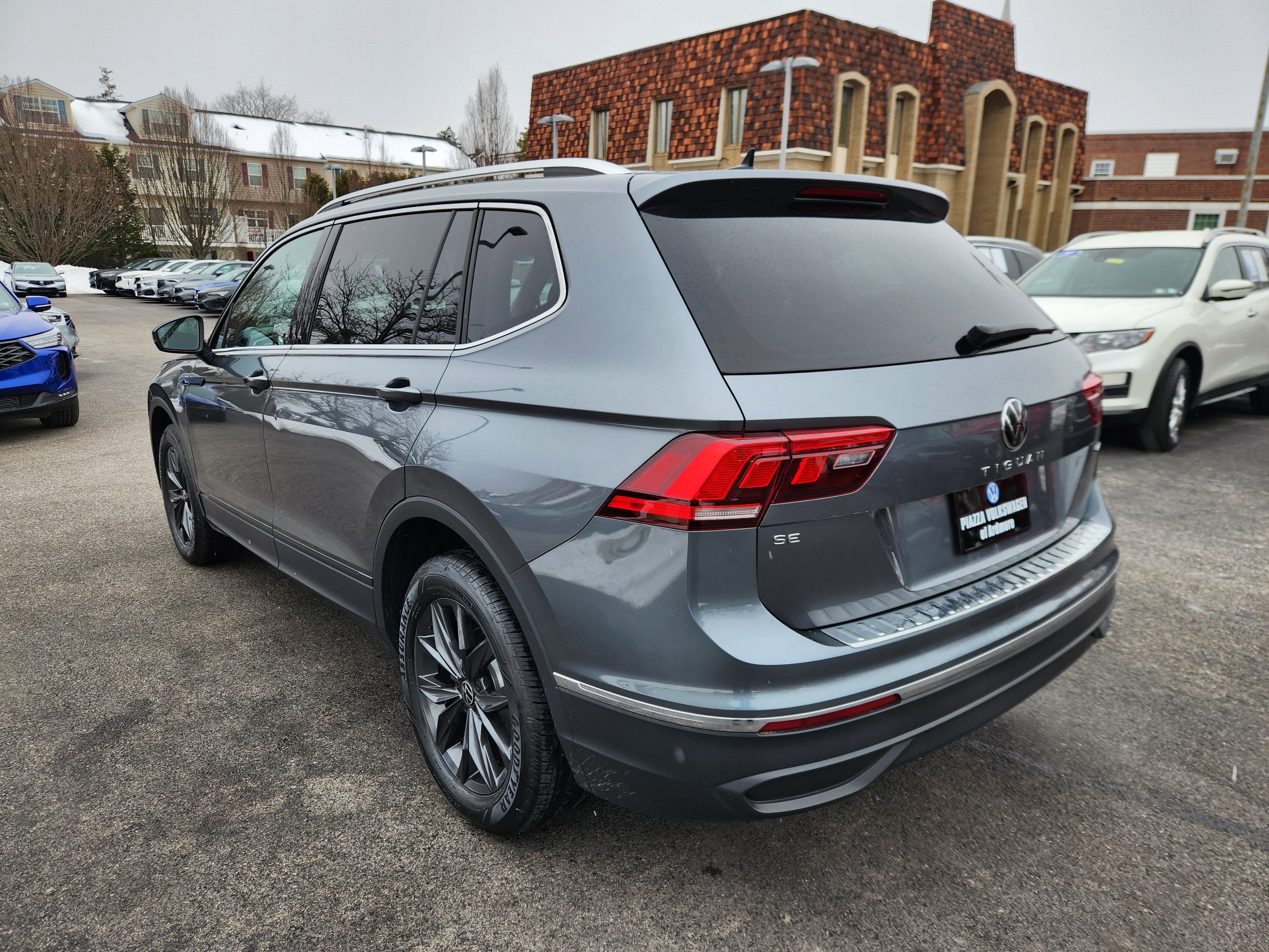 2023 Volkswagen Tiguan SE