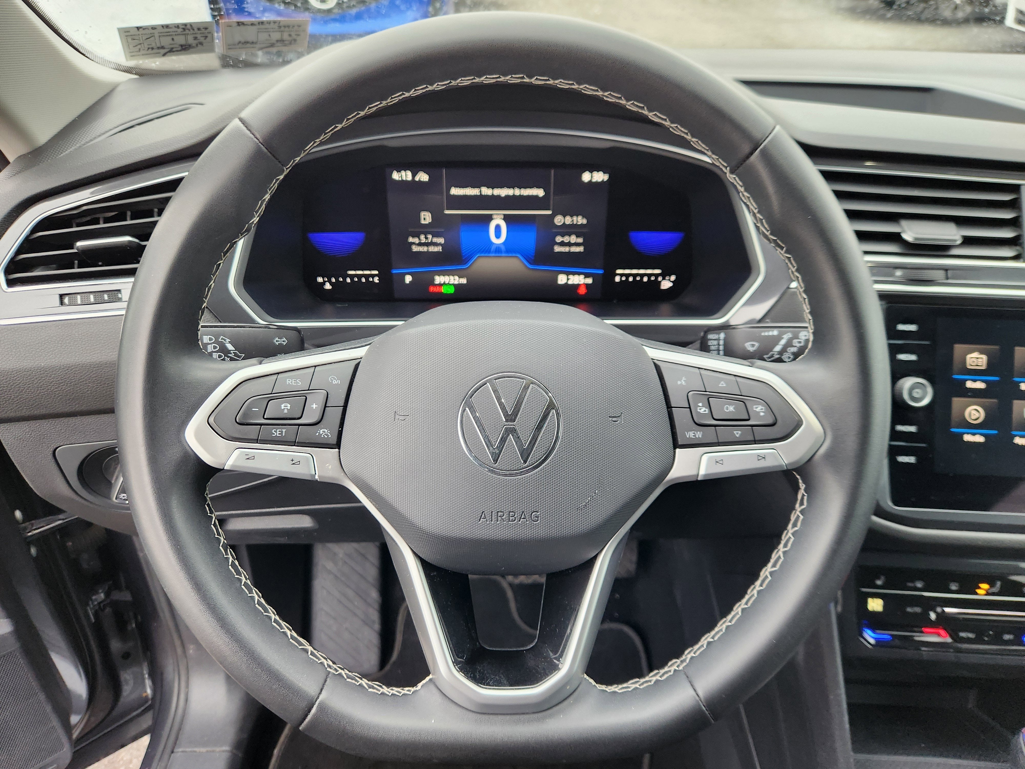 2023 Volkswagen Tiguan SE